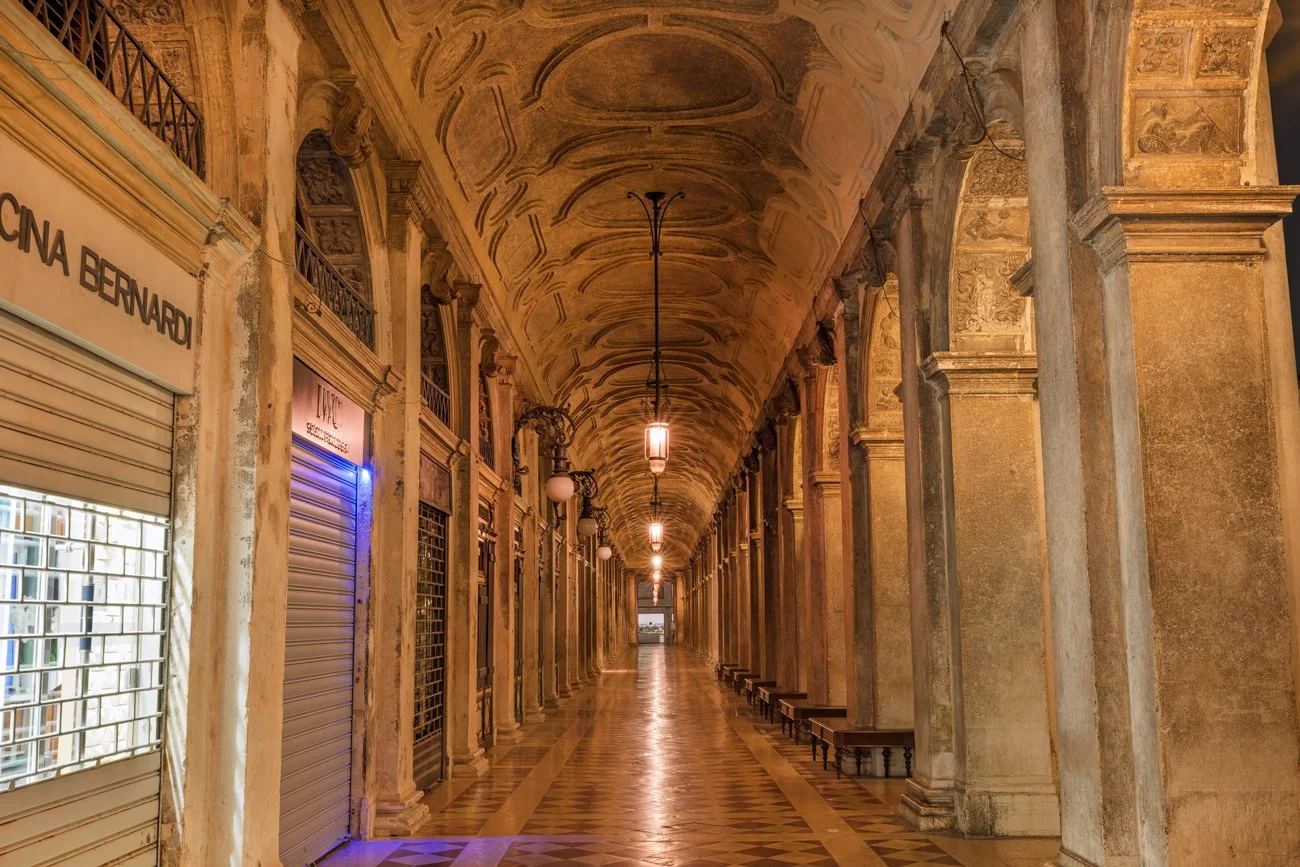 The-silent-side-of-VeniceLR.jpg