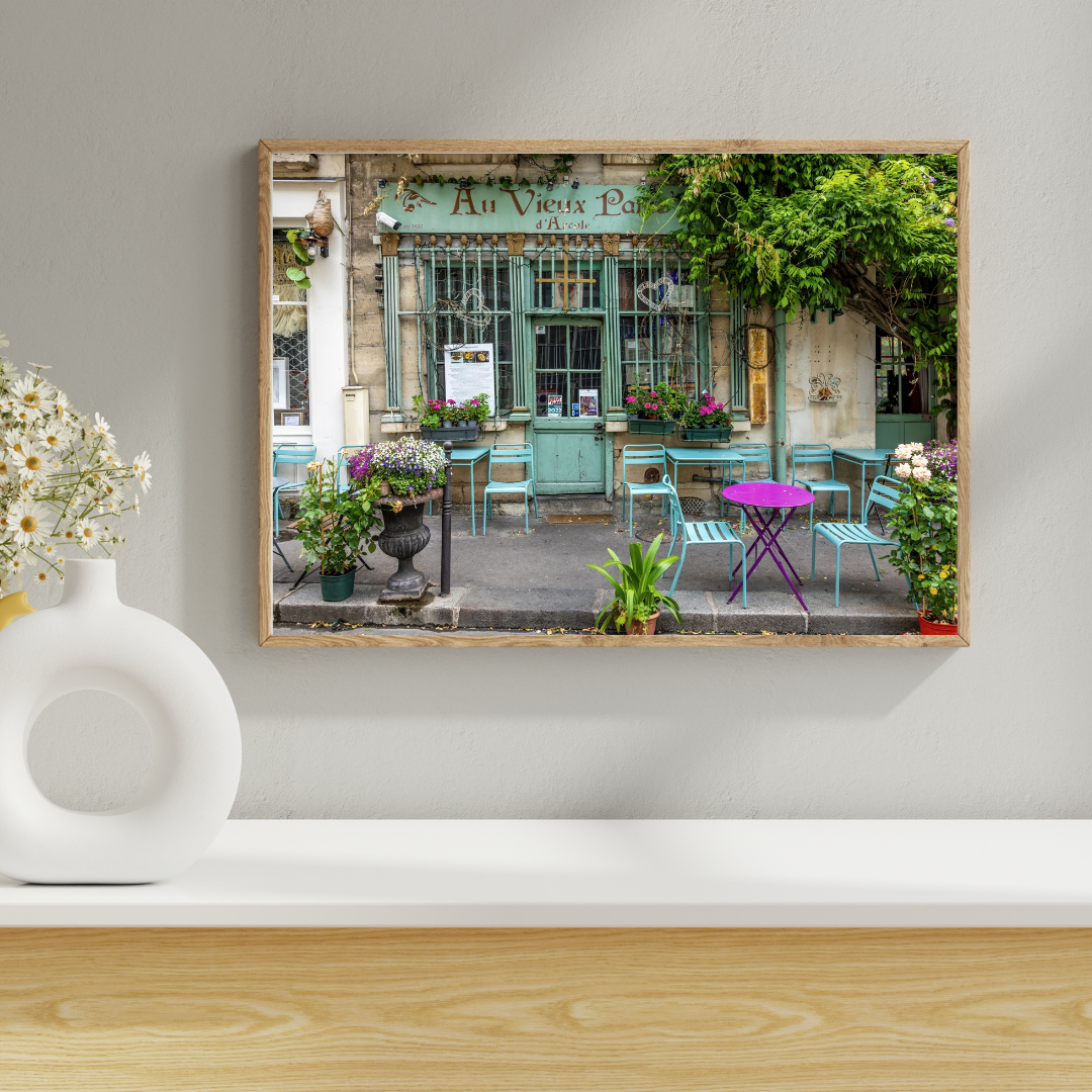 Springtime-on-Rue-ChanoinesseThumbnail-3.png