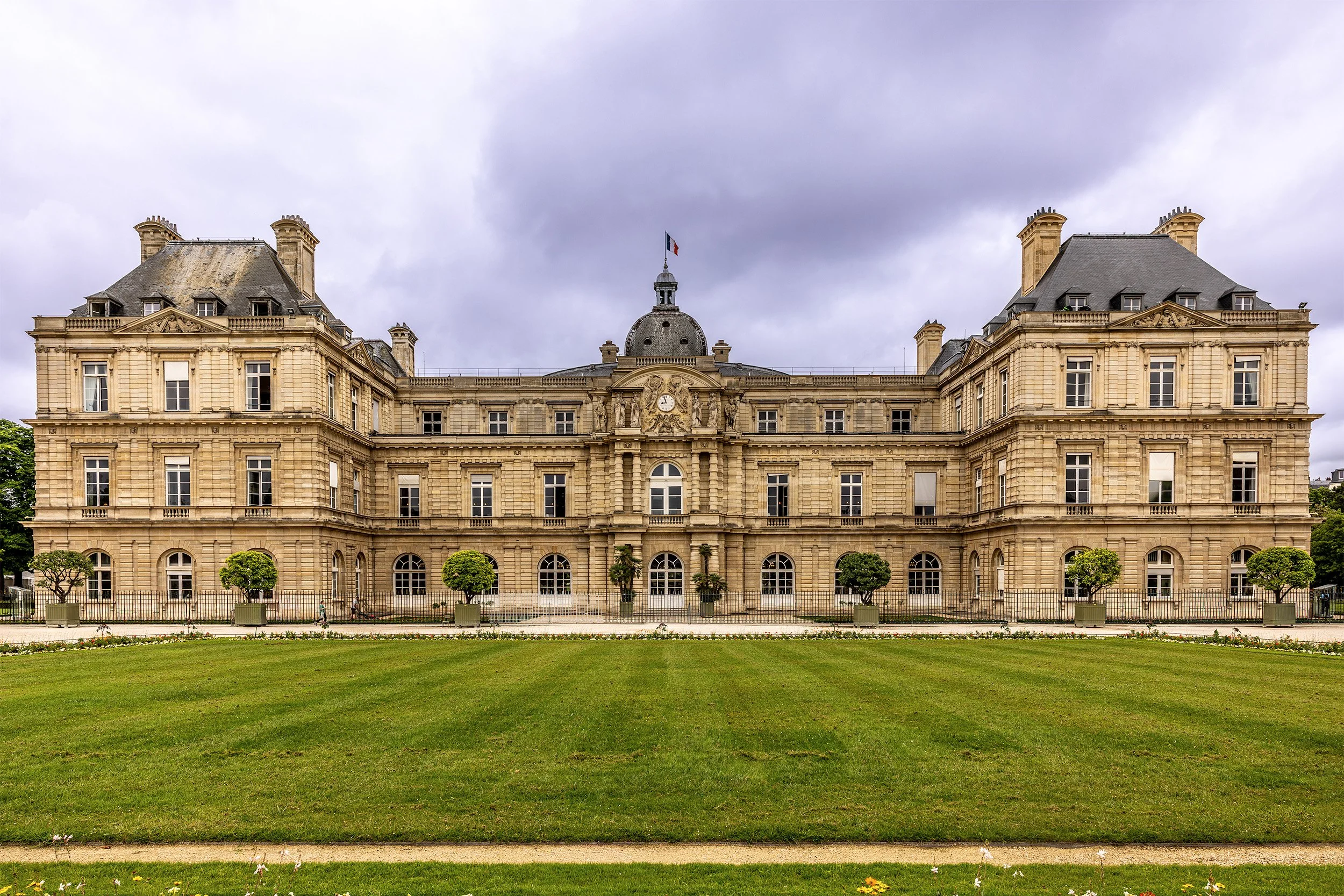 The Senates Facade28x42max-web.jpg