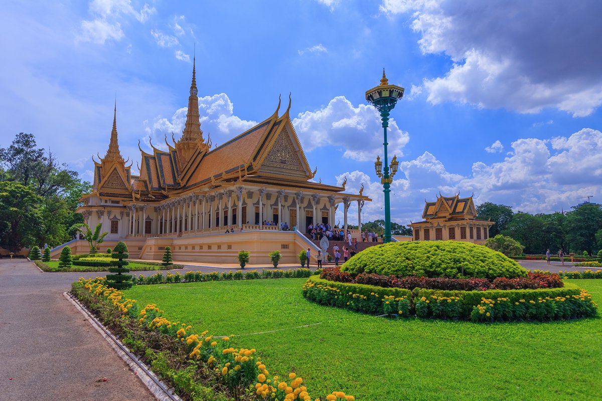 Cambodia-April-2012_Feb-03-1970_1762LOWRES.jpg