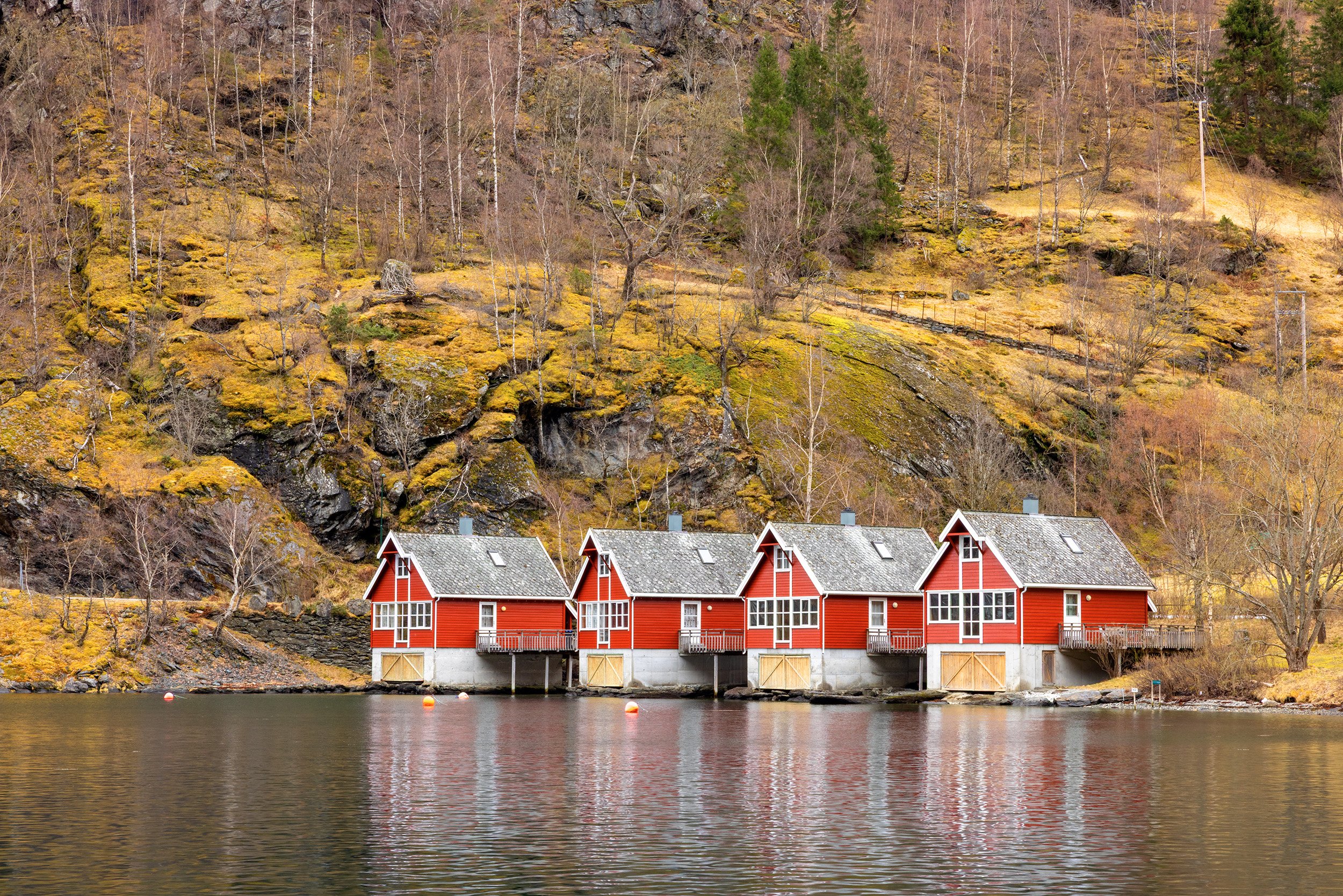 Aurlandsfjord Serenity - Flåm, Norway