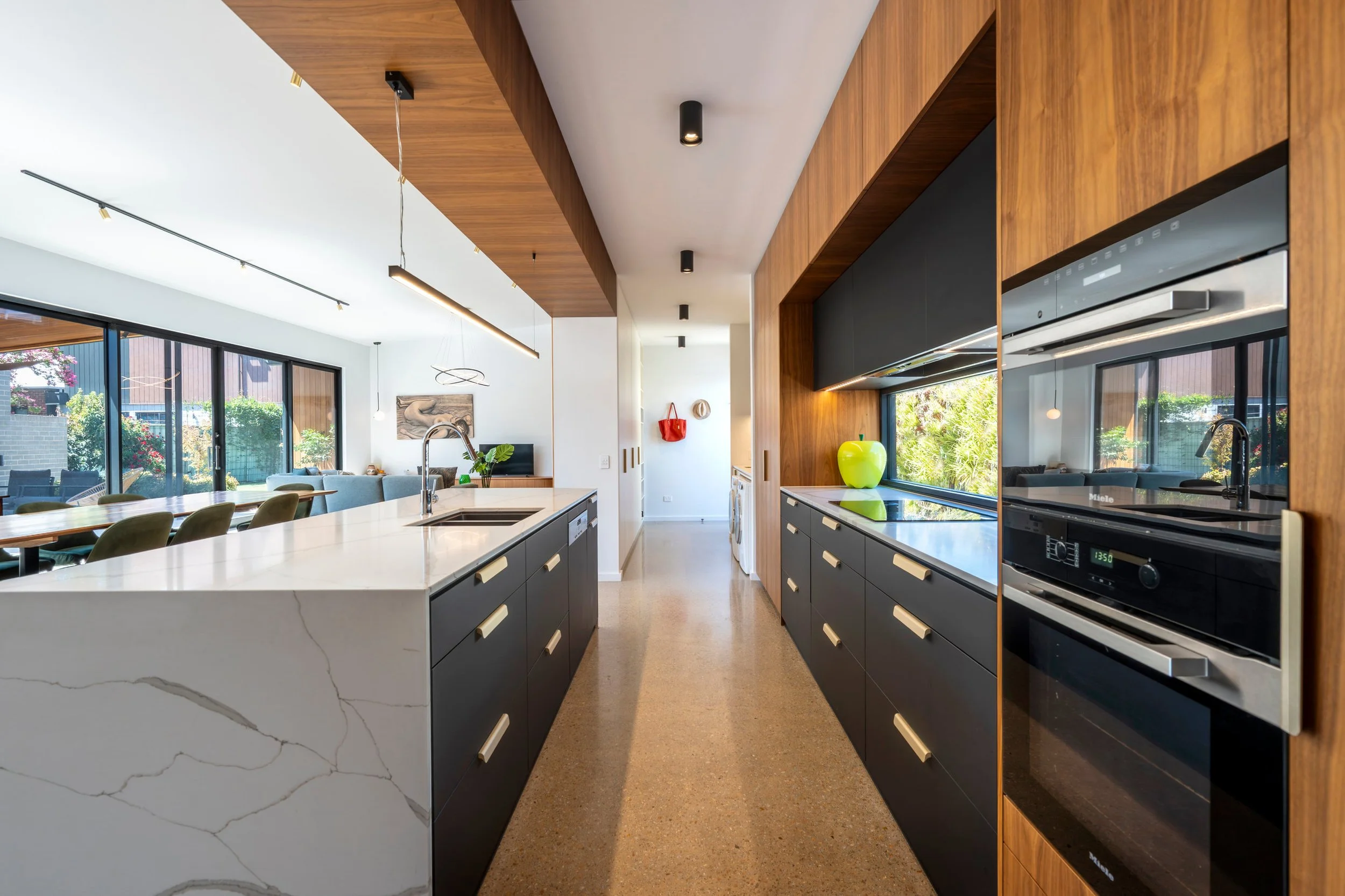 AWA Wangaratta-8 Kitchen.jpg