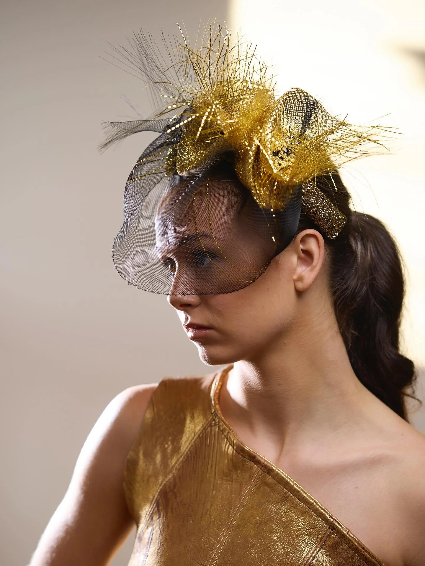 It&rsquo;s like a mini golden fireworks on your head&hellip;&hellip;&hellip;&hellip;&hellip;&hellip;.
Introducing our &ldquo;Golden Explosion&rdquo; sculpted crinoline &amp; metallic fabric, finished off with cluster of beads, set on a padded gold ba