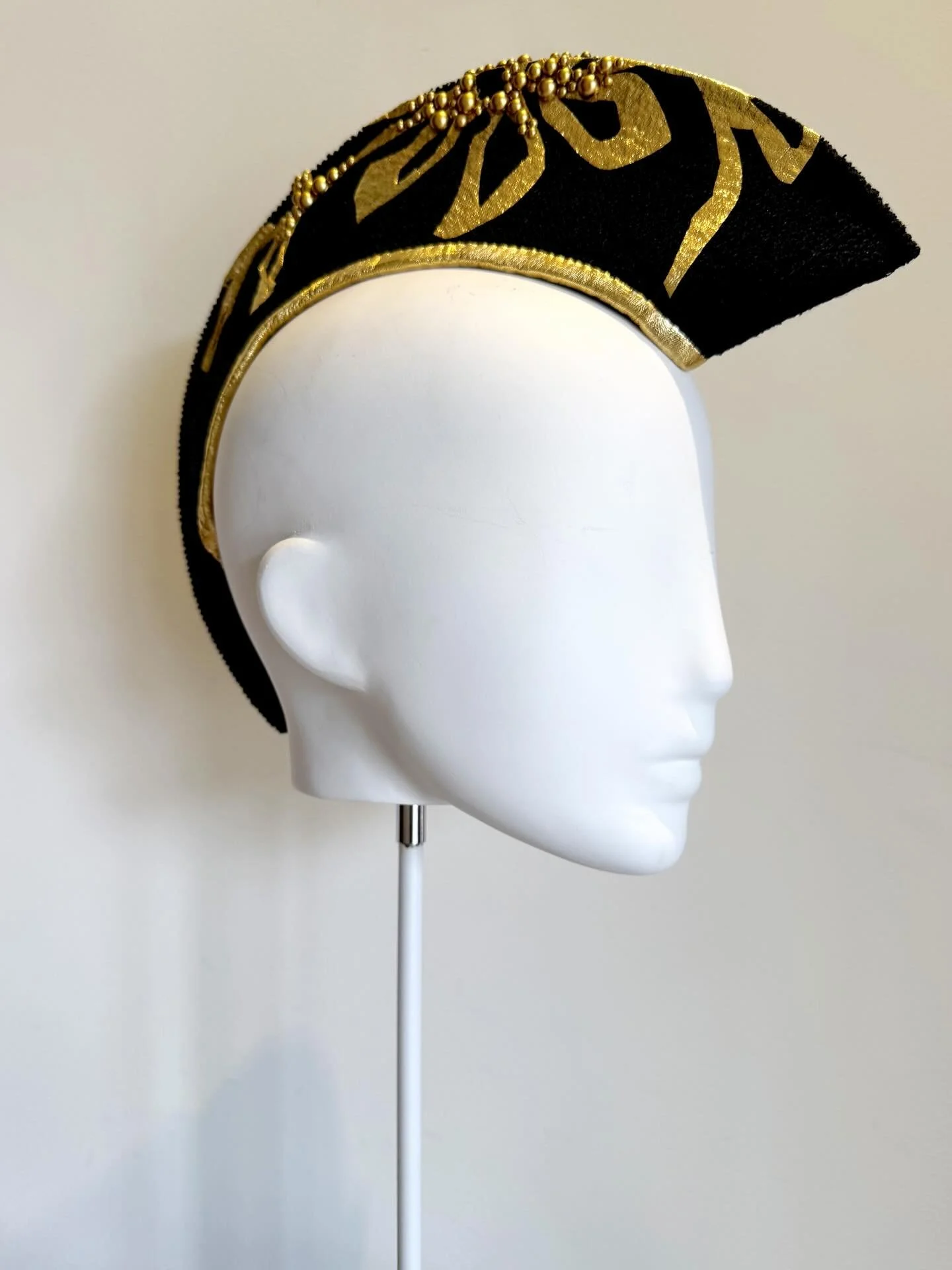 I like to Mohawk on a Friday, how about you? Introducing our floral Mohawk, decorated with half moon golden beads&hellip;&hellip;&hellip;&hellip;&hellip;&hellip;. Decadent, yet with an attitude&hellip;&hellip;&hellip;&hellip;. As part of our &ldquo;M