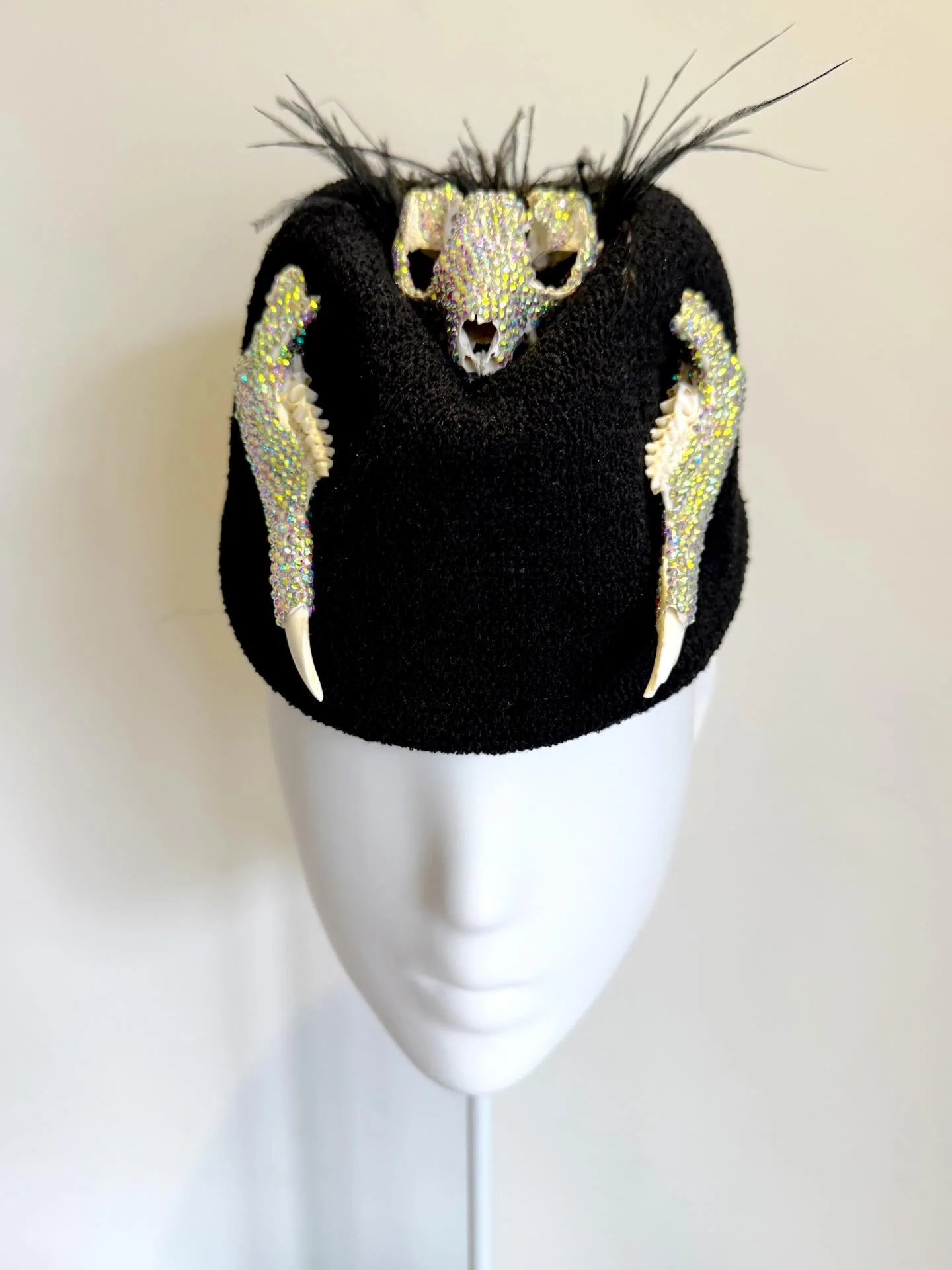Introducing first piece from our Animal Kingdom series as part of the &ldquo;Me,Myself &amp; I&rdquo; collection&hellip;&hellip;&hellip;&hellip;&hellip;&hellip;&hellip;
Featuring crystals encrusted possum scull &amp; kangaroo jaws, finished off with 