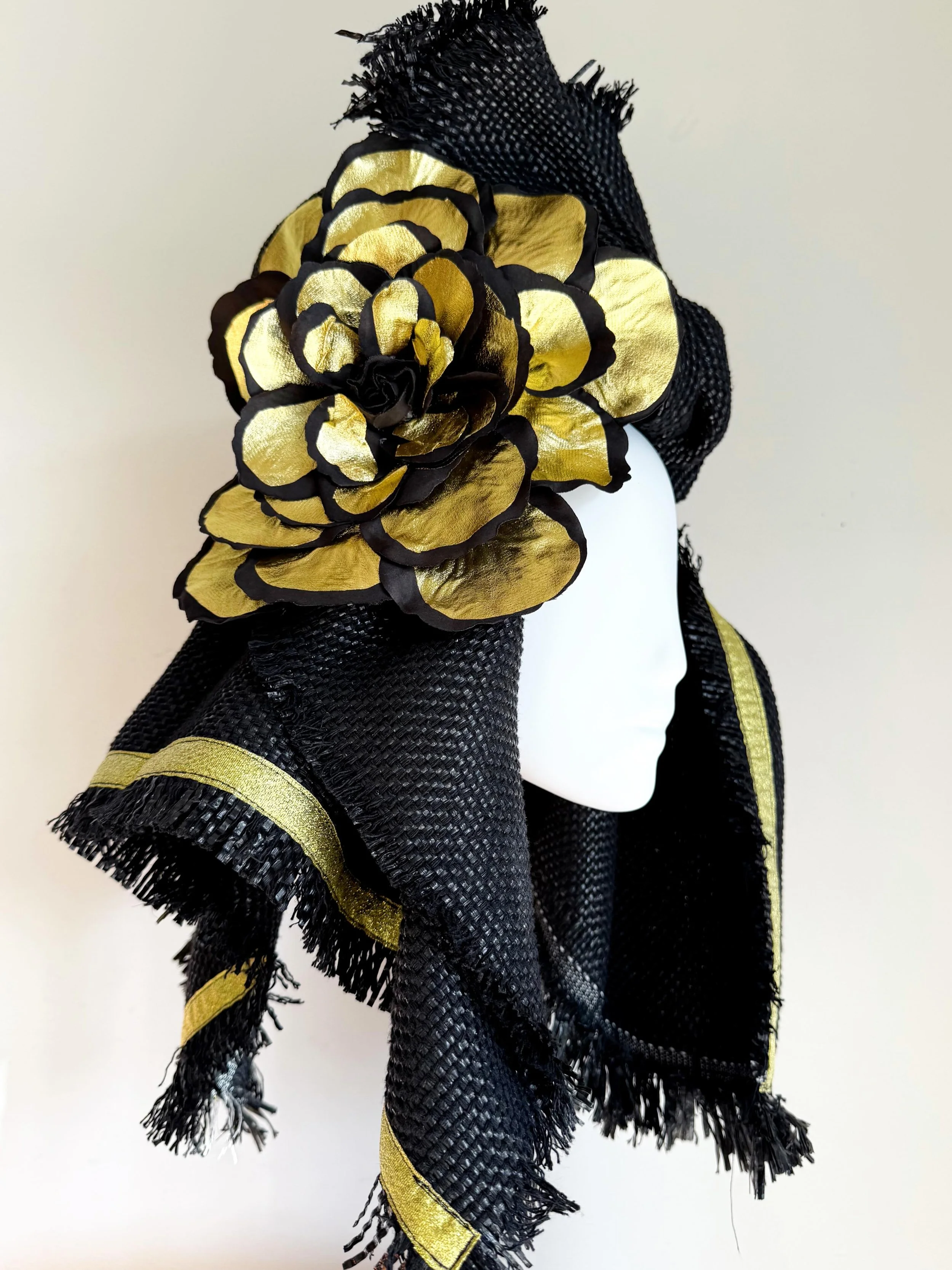 Trying something different this weekend, introducing our draped unisex top hat, featuring oversized metallic flower for that extra drama&hellip;&hellip;&hellip;&hellip;&hellip;&hellip;&hellip;&hellip; This piece is resin based, so keep its shape beau