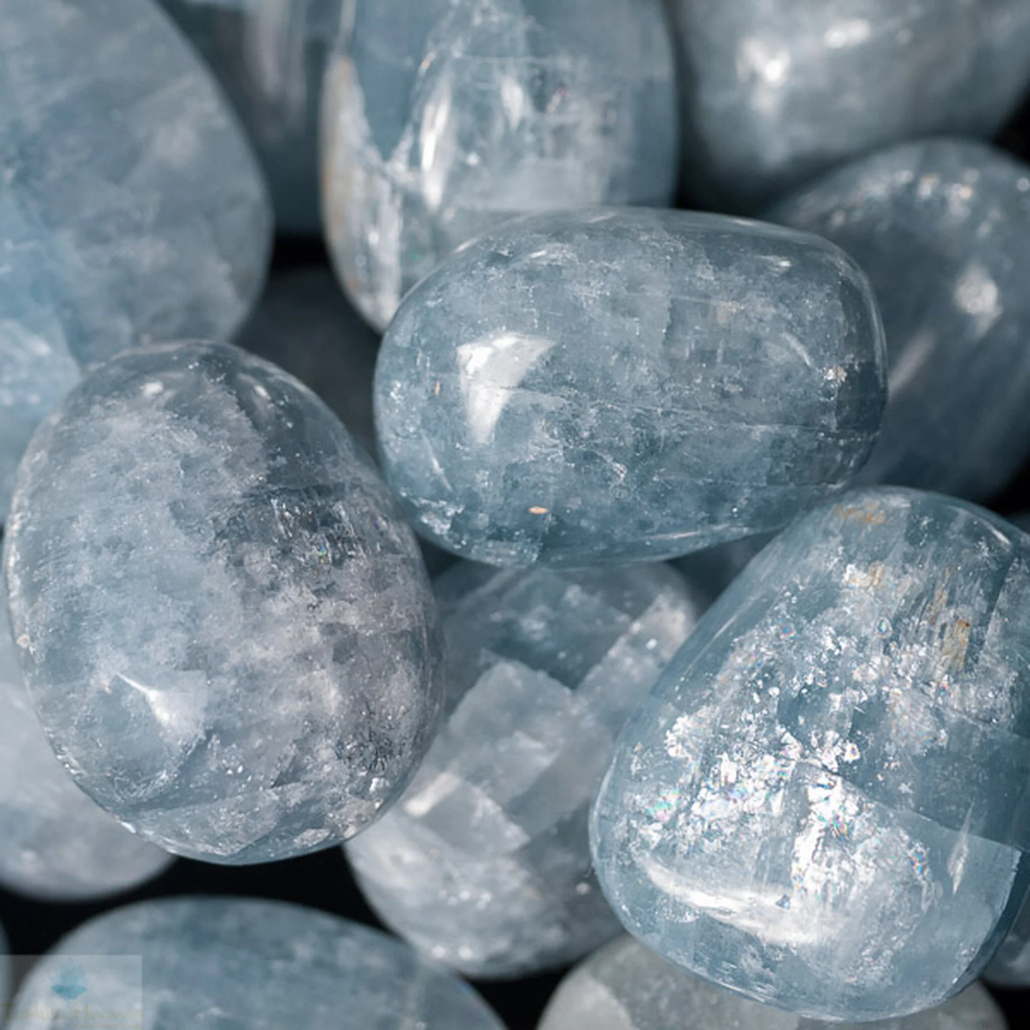Celestite_Tumbled__65649.1389919112.jpg