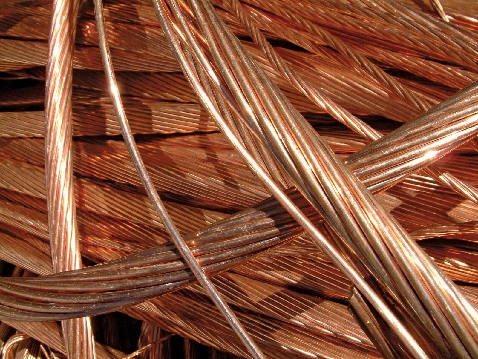 cables-copper-conductivity-industry.jpg