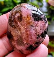 RHODONITE5.jpeg