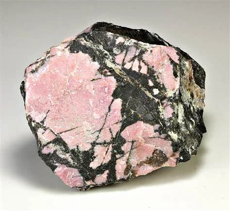 RHODONITE3.jpeg