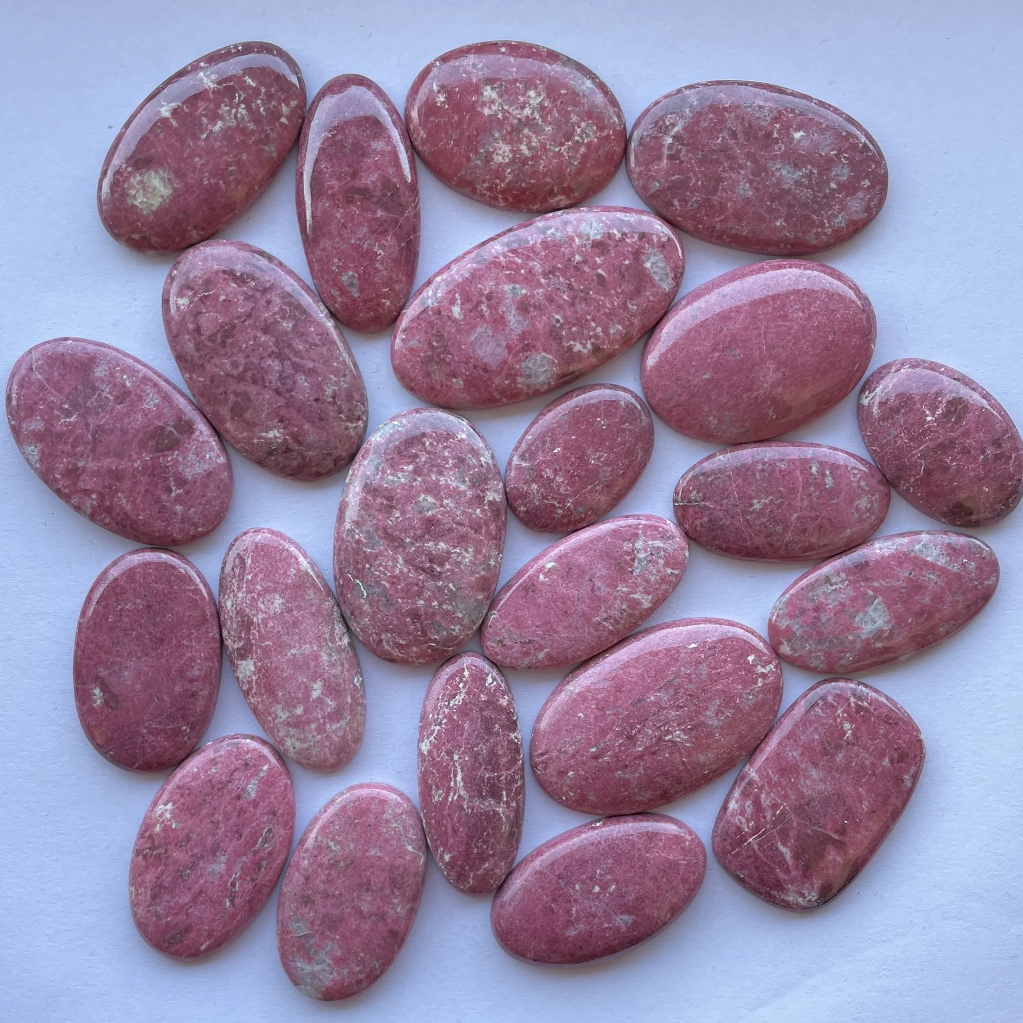 39-Thulite.jpg