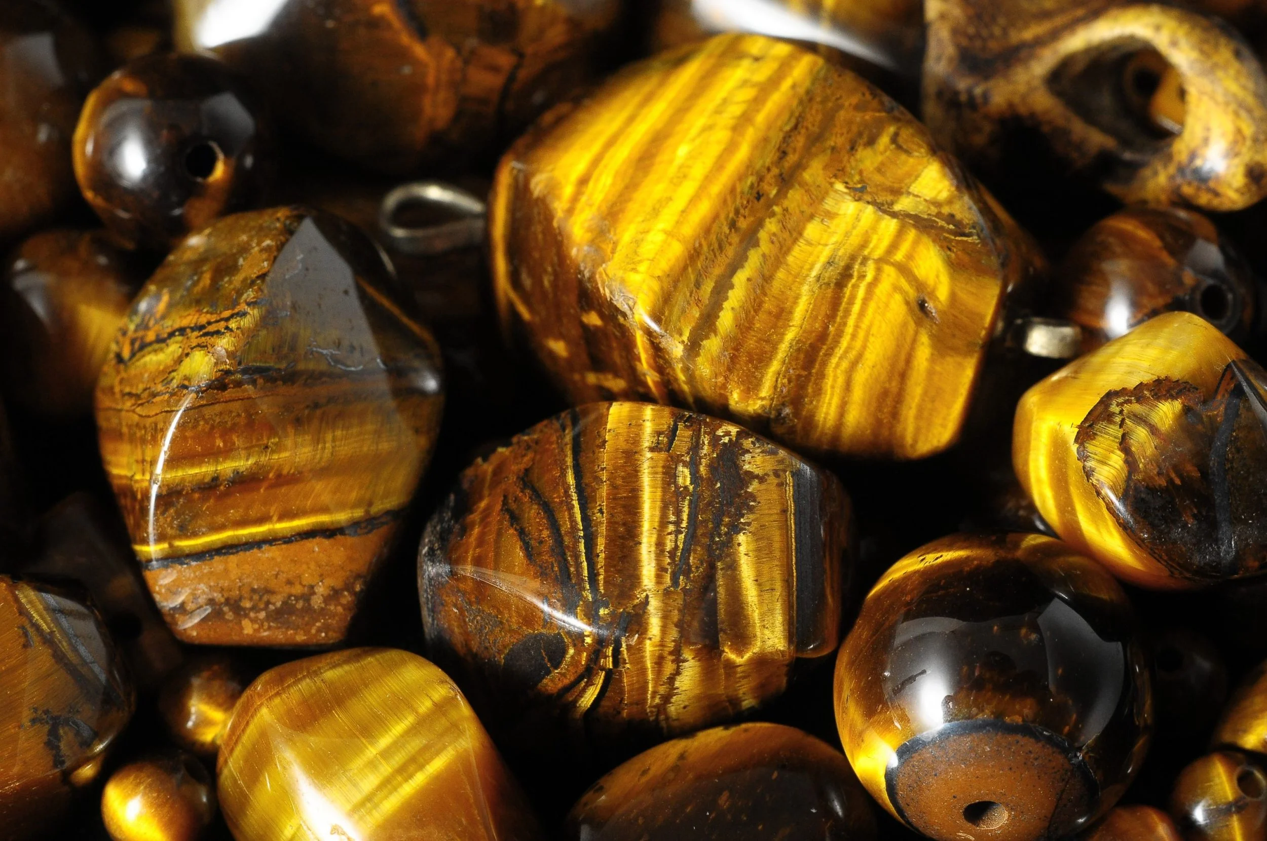 tigers-eye-stones-scaled.jpg
