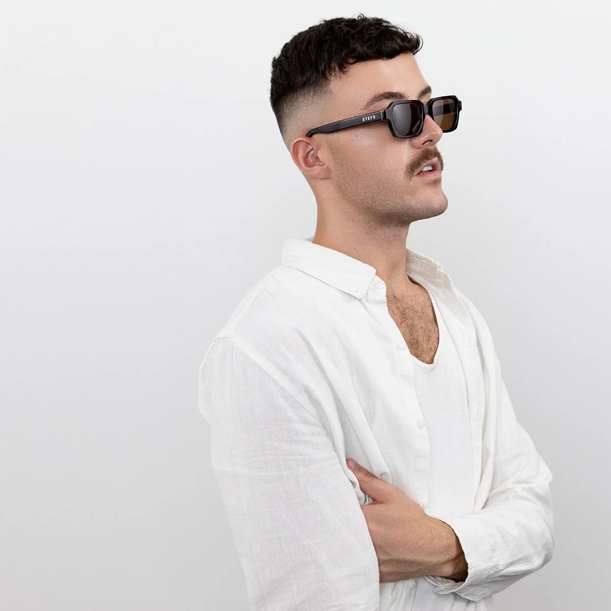 Gracetown Dugite Sunglasses on Male Model