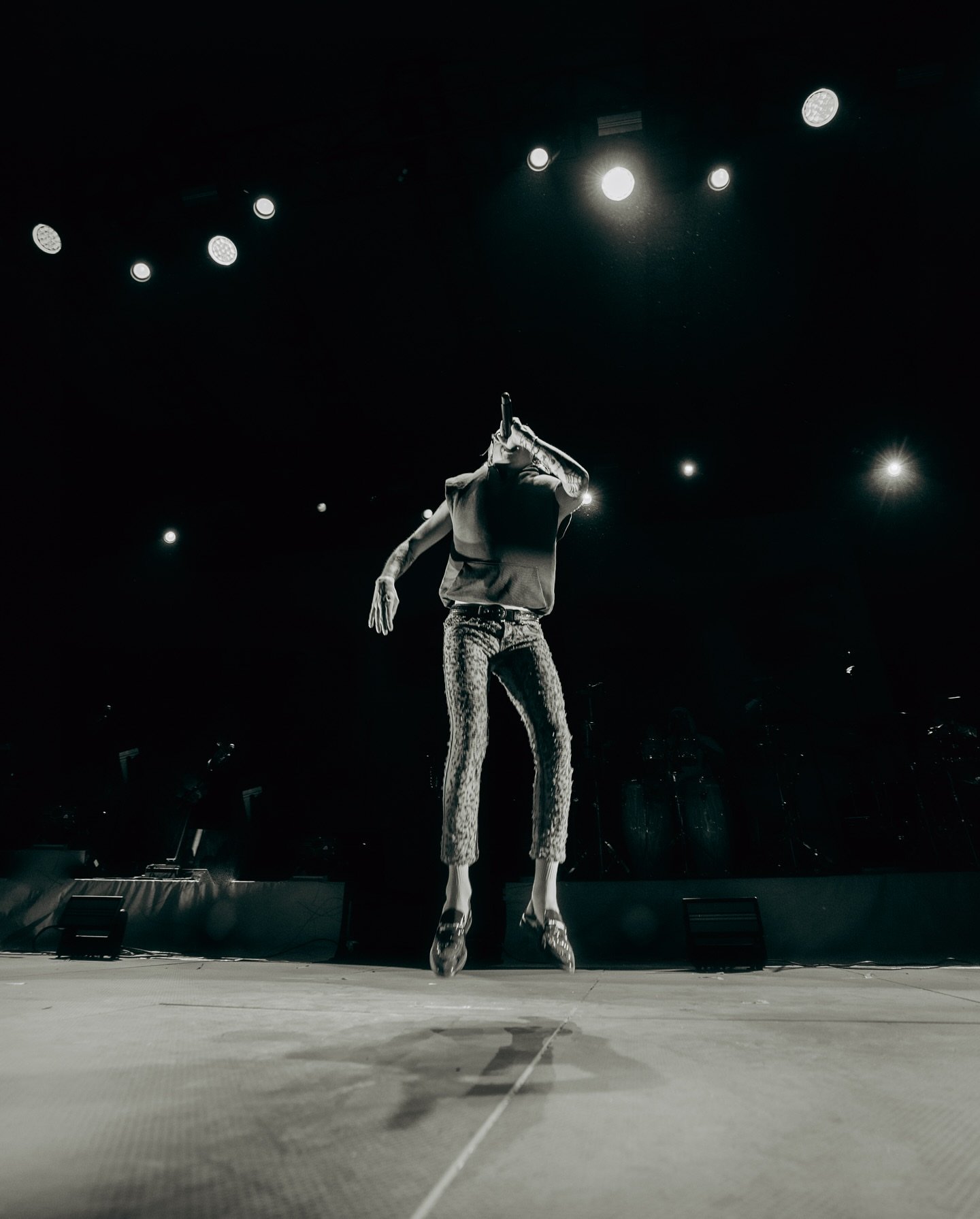 CA7RIEL & Paco Amoroso