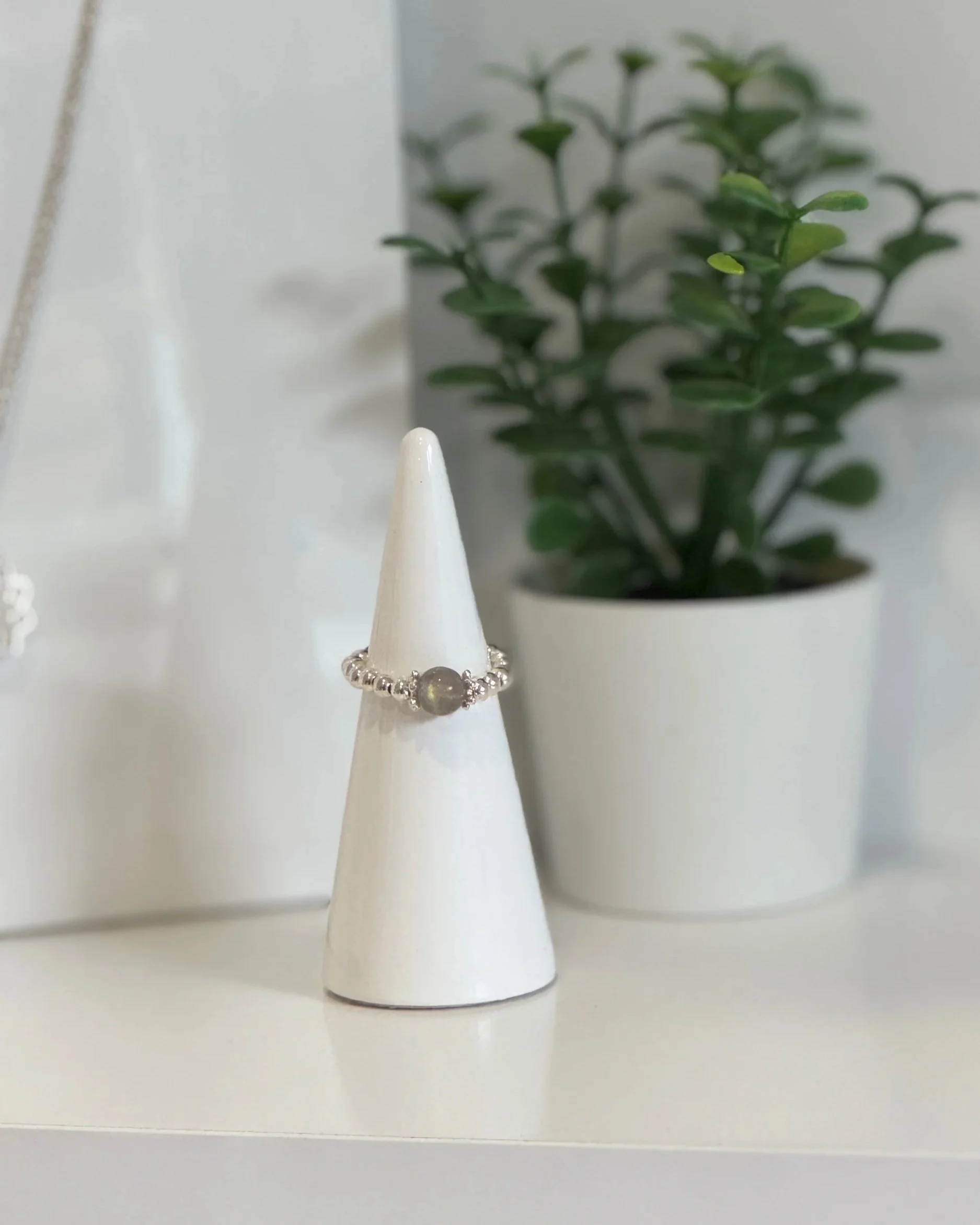 Sterling Silver Labradorite Ring