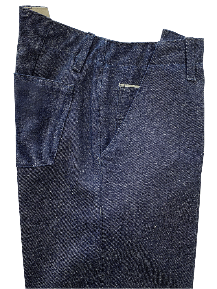 jeans_UNBRANDED-copy-4_0014_jeans_web_side_detail.png.png