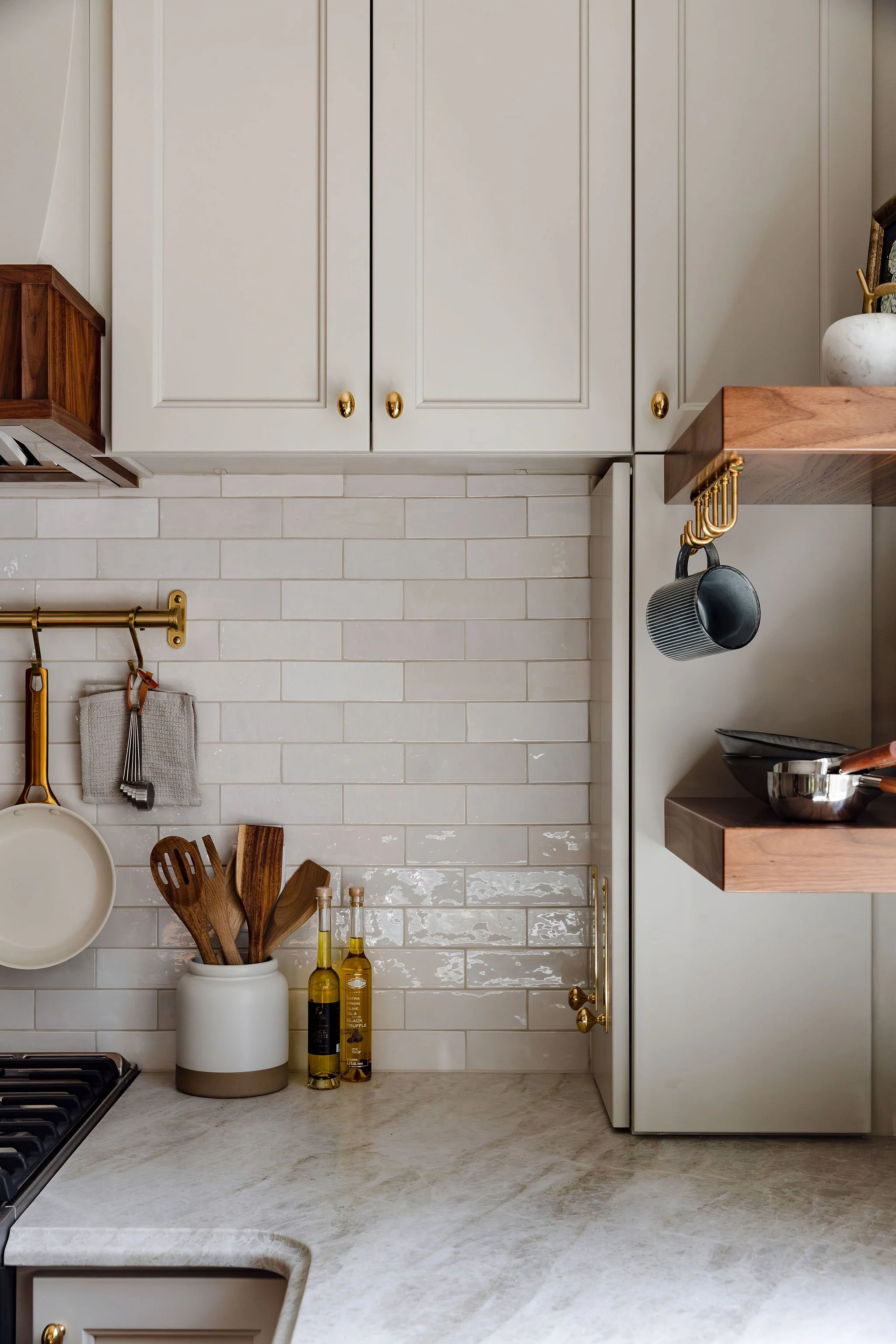 Kitchen backsplash.jpg