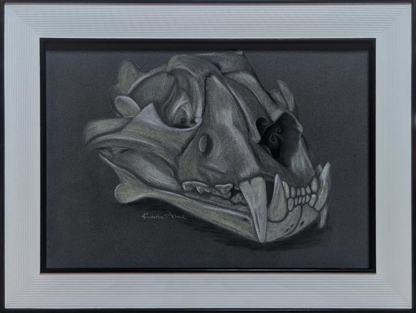 Tiger skull charcoal and pastel sketch. Using a long time favourite @derwentartofficial pastel and charcoal pencils.

#charcoalandpastel #skull #charcoalsketch #lincolnshireartish #tiger #sketch