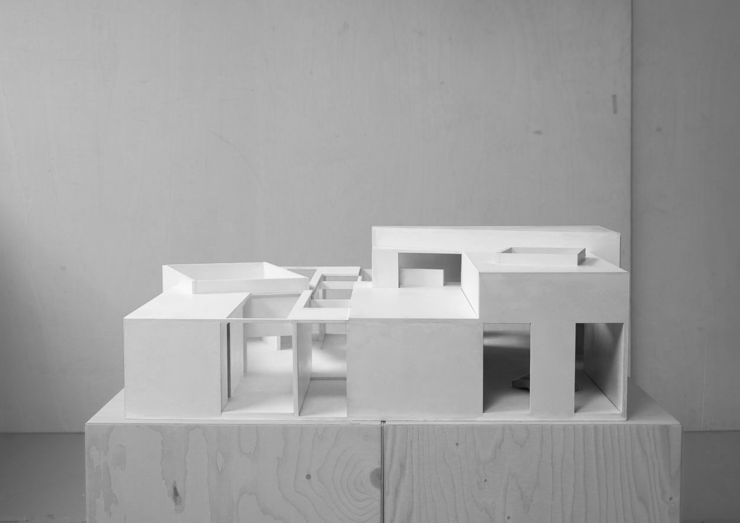 ABSTRACT by Sebastien Carbonez