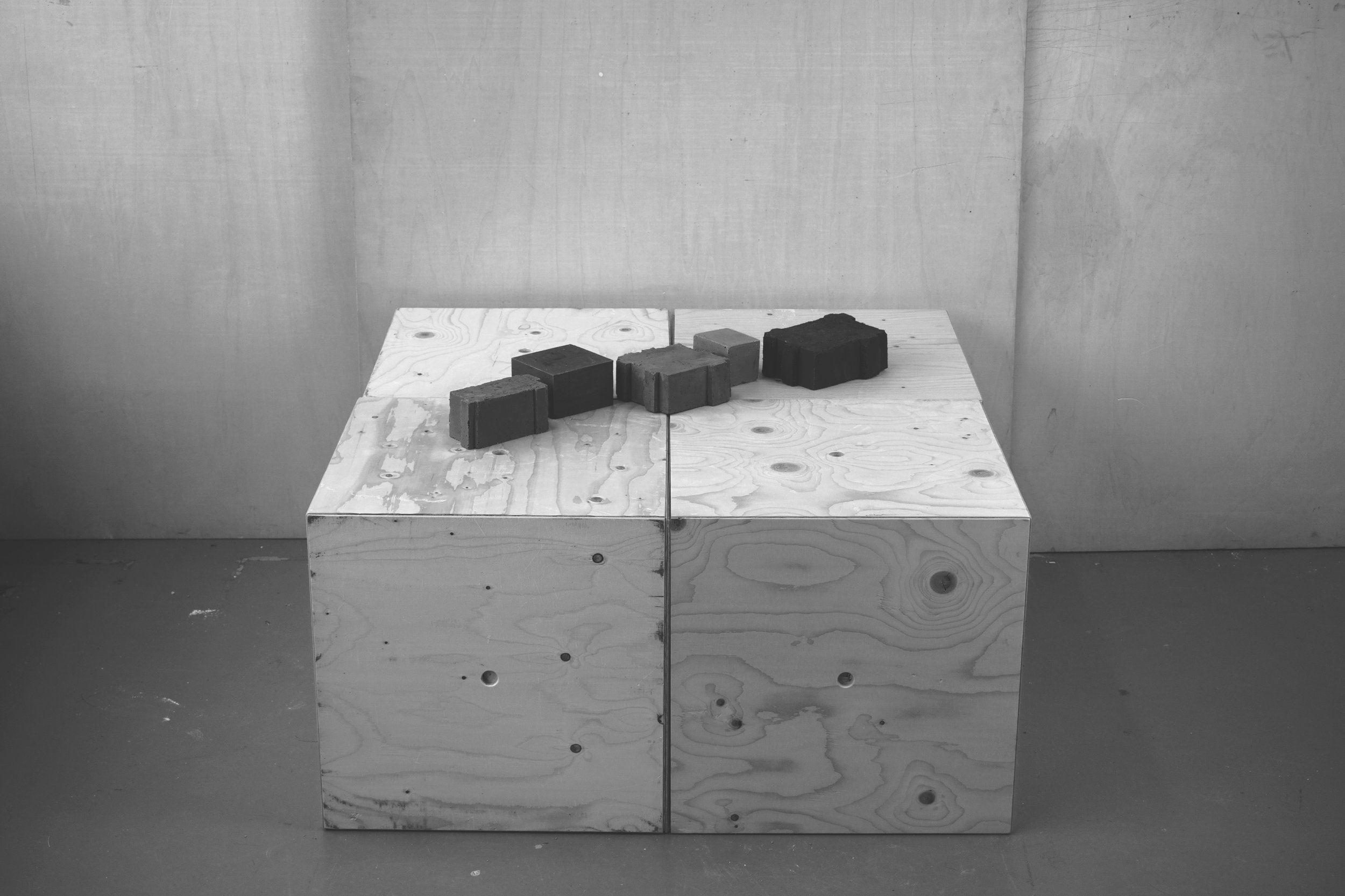 Casa 1101 by  H Arquitectes. Model & images by Elena Kokonou & Zoe Ferry