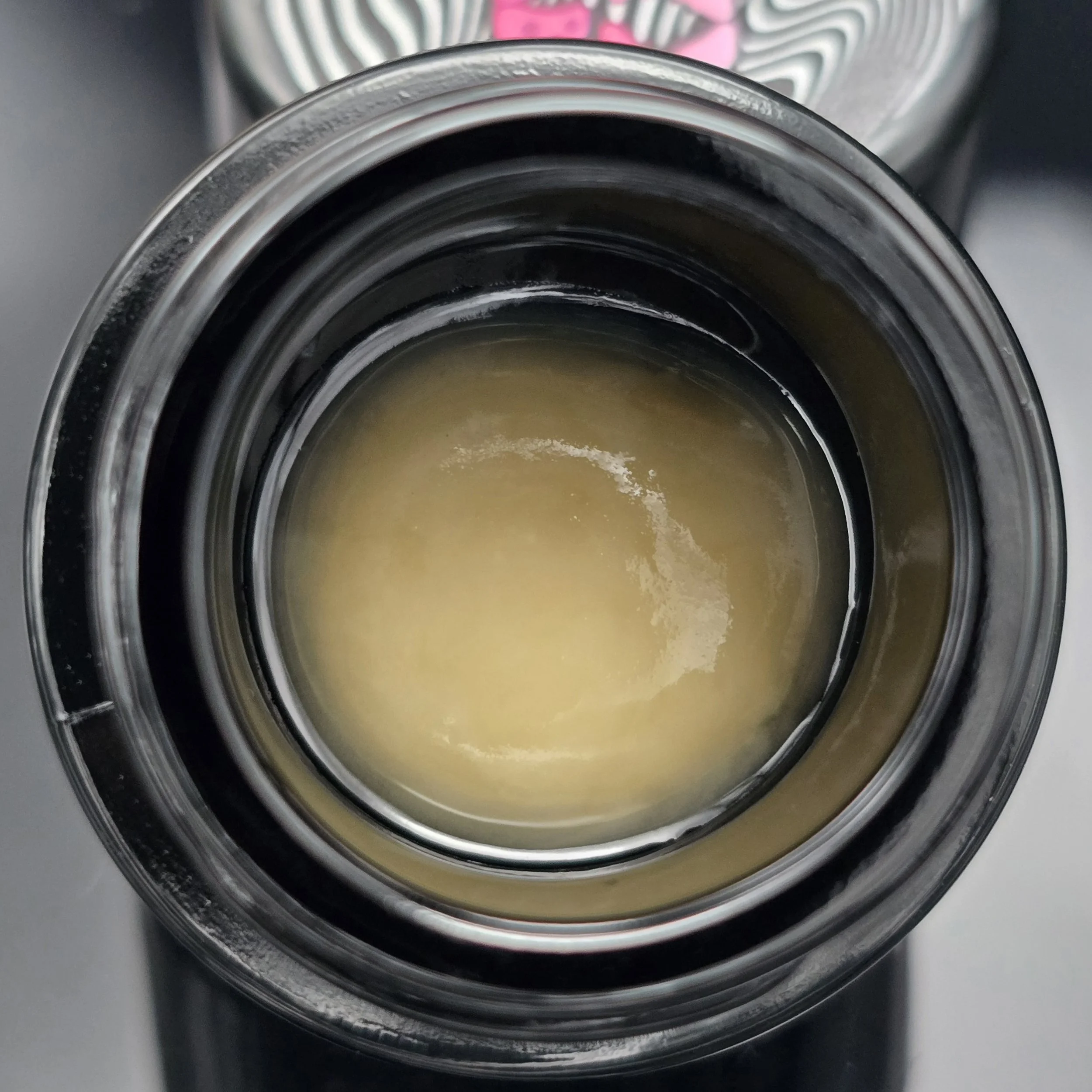   Calyx Cannabis  
  Catch 22  
  (Gas Masque x Shoki Masque)  
  70-149u Single Sourced Live Hash Rosin  
 $55/g
 