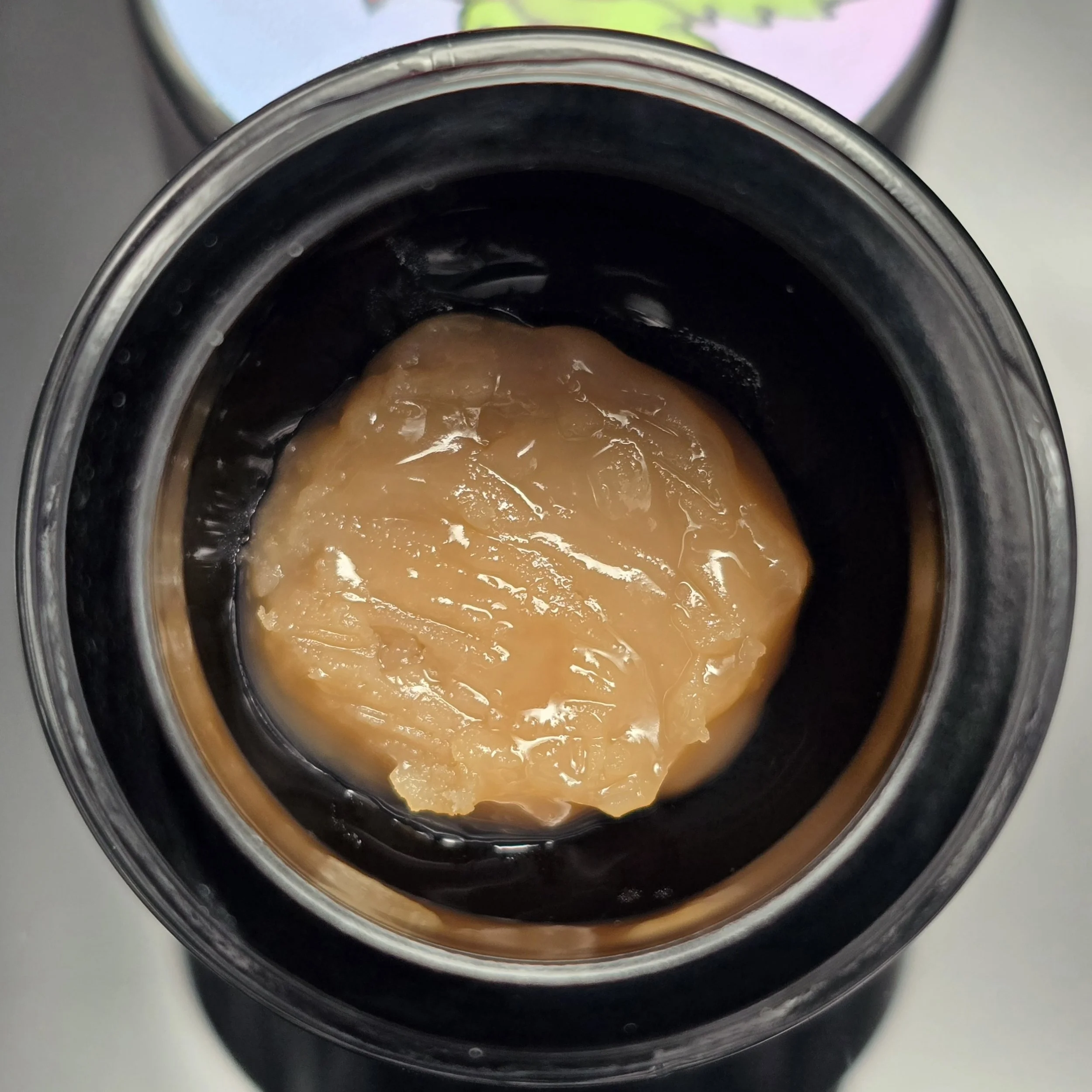   Mega Raw Melts  
  Rose Fuzz  
  (Purple Pebbles x JOMO)  
  Single Sourced 70-120u "Raw" Live Hash Rosin  
 $60/g
 