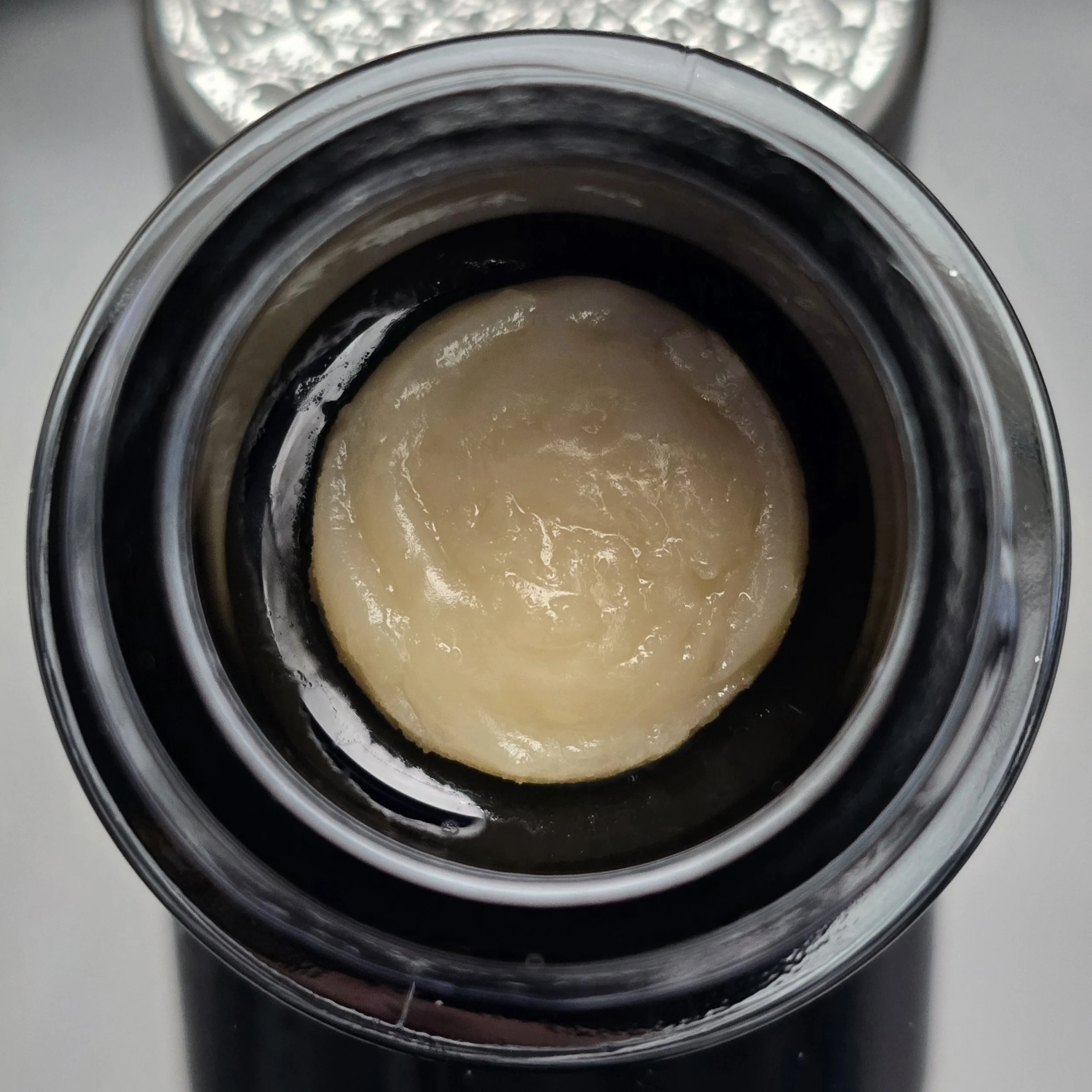   Helios Hash  
  Red Smoothie  
  (Strawnana x Red Piegasm)  
  70-149u Single Sourced Live Hash Rosin  
 $60/g
 