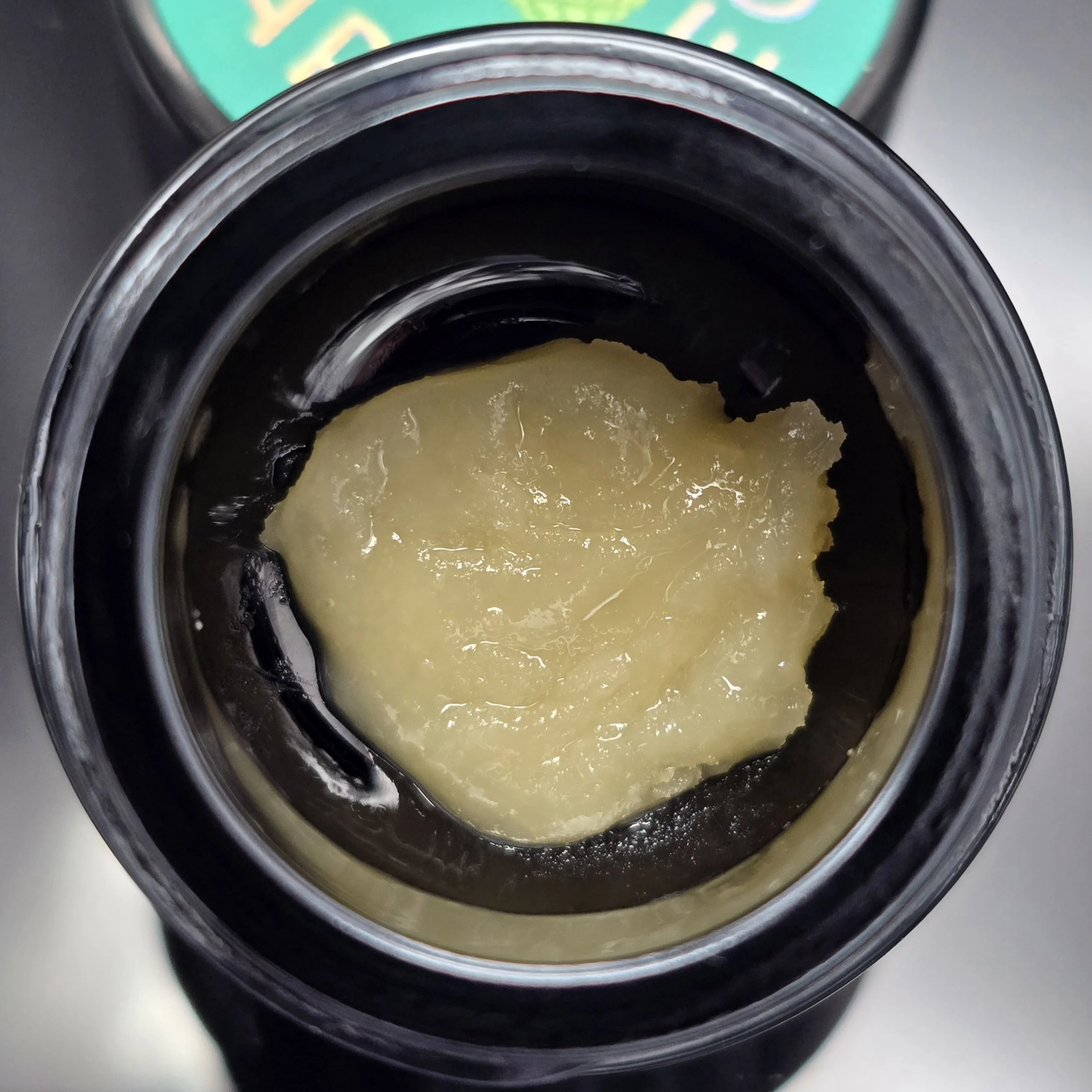   Aloha Apothecary  
  Sour Vynez   (3 left)  
  (Sour Diesel Bx4 x Red Vynez)  
  70-120u Single Sourced Live Hash Rosin  
 $60/g
 