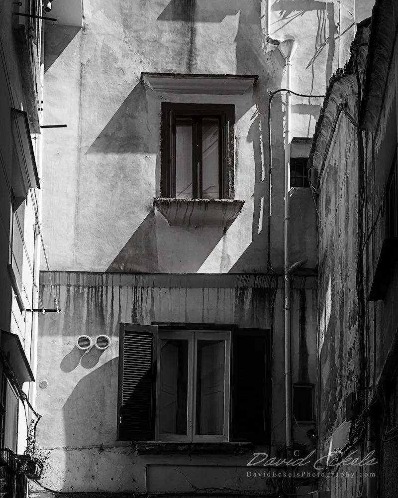 Positano-Alleyways-1.jpg