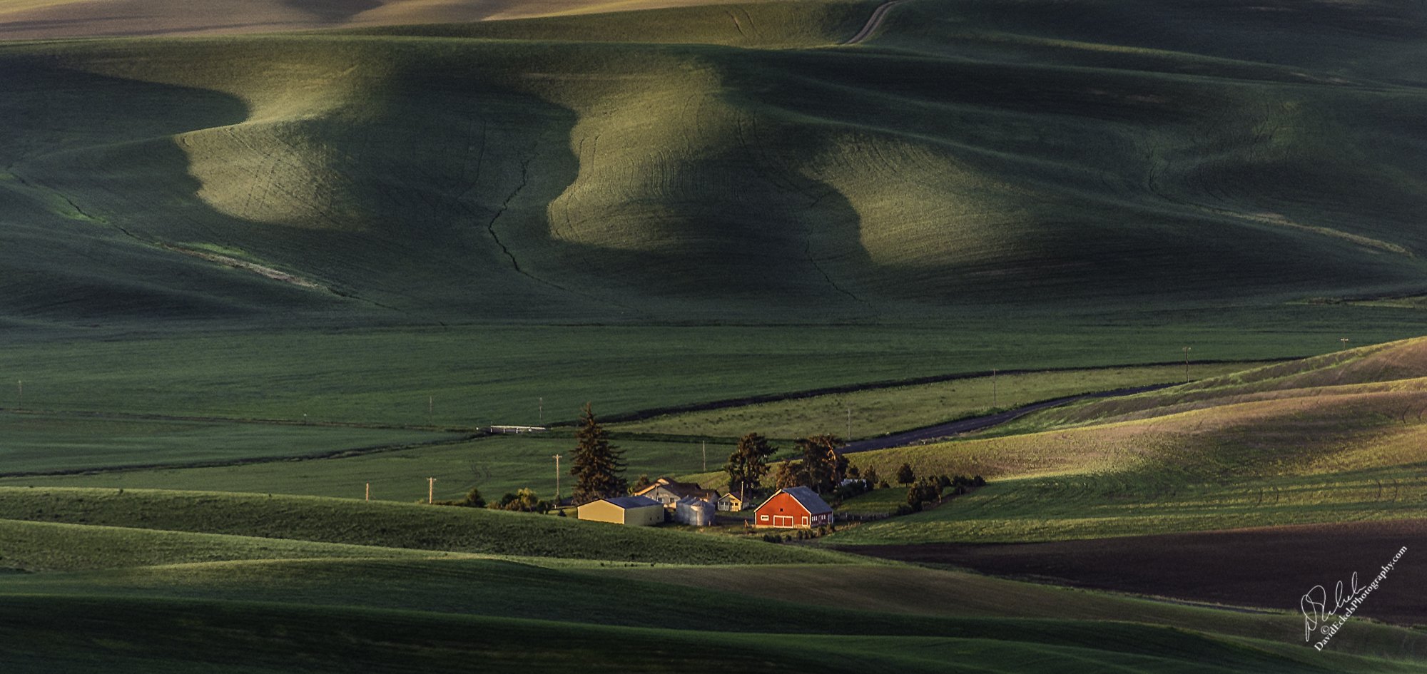 Red Barn in Palouse.jpg