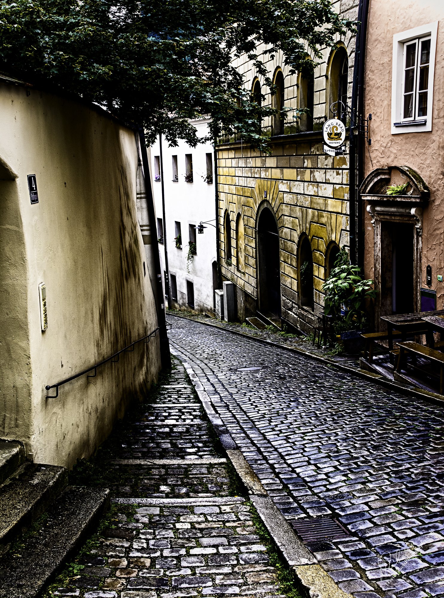Passau Cobblestones.jpg