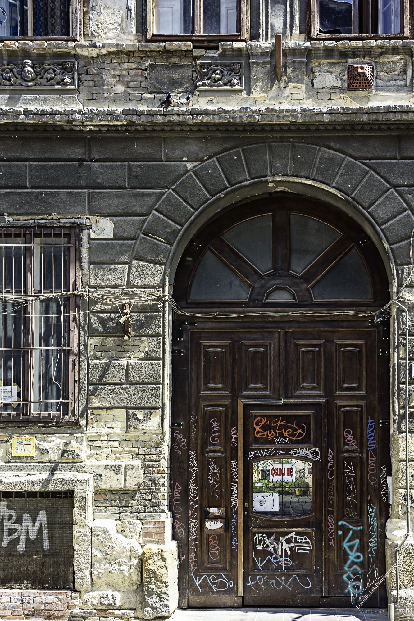 Door-Jewish Quarter of Budapest.jpg