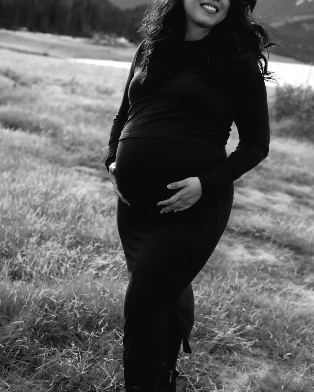 Aren&rsquo;t all of our core memories unpredictable; the ones we hold on to and store. Much like a photograph.

Shoutout to this beautiful client who met me in the mountains on a blustery day, right before the fall season ended. Unpredictable? Yes. B