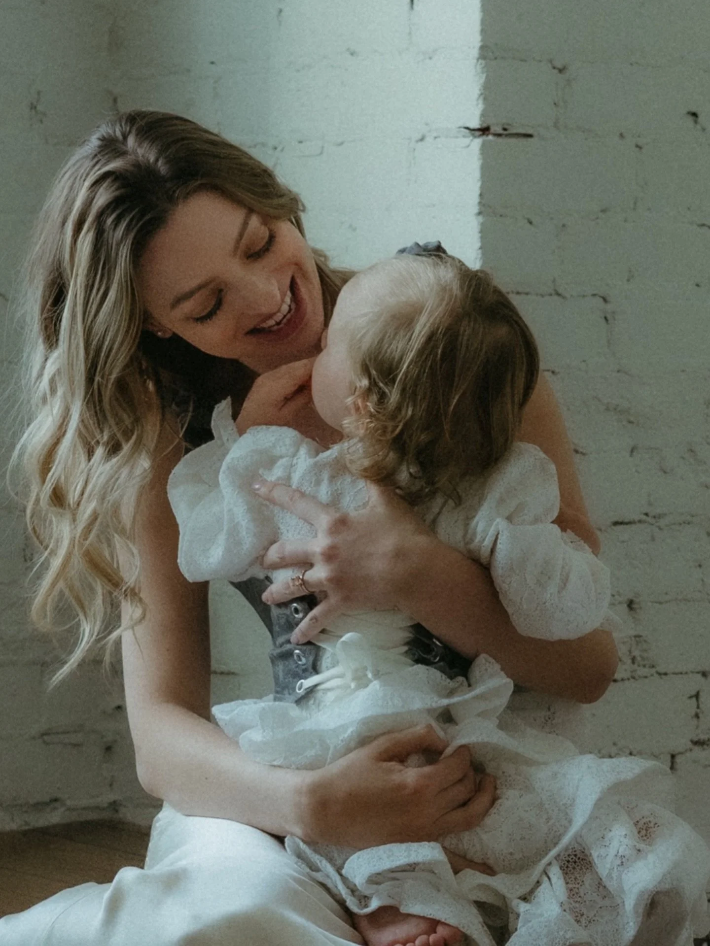 The moments nobody plans for and everybody keeps forever. A mom just completely undone by her kid.