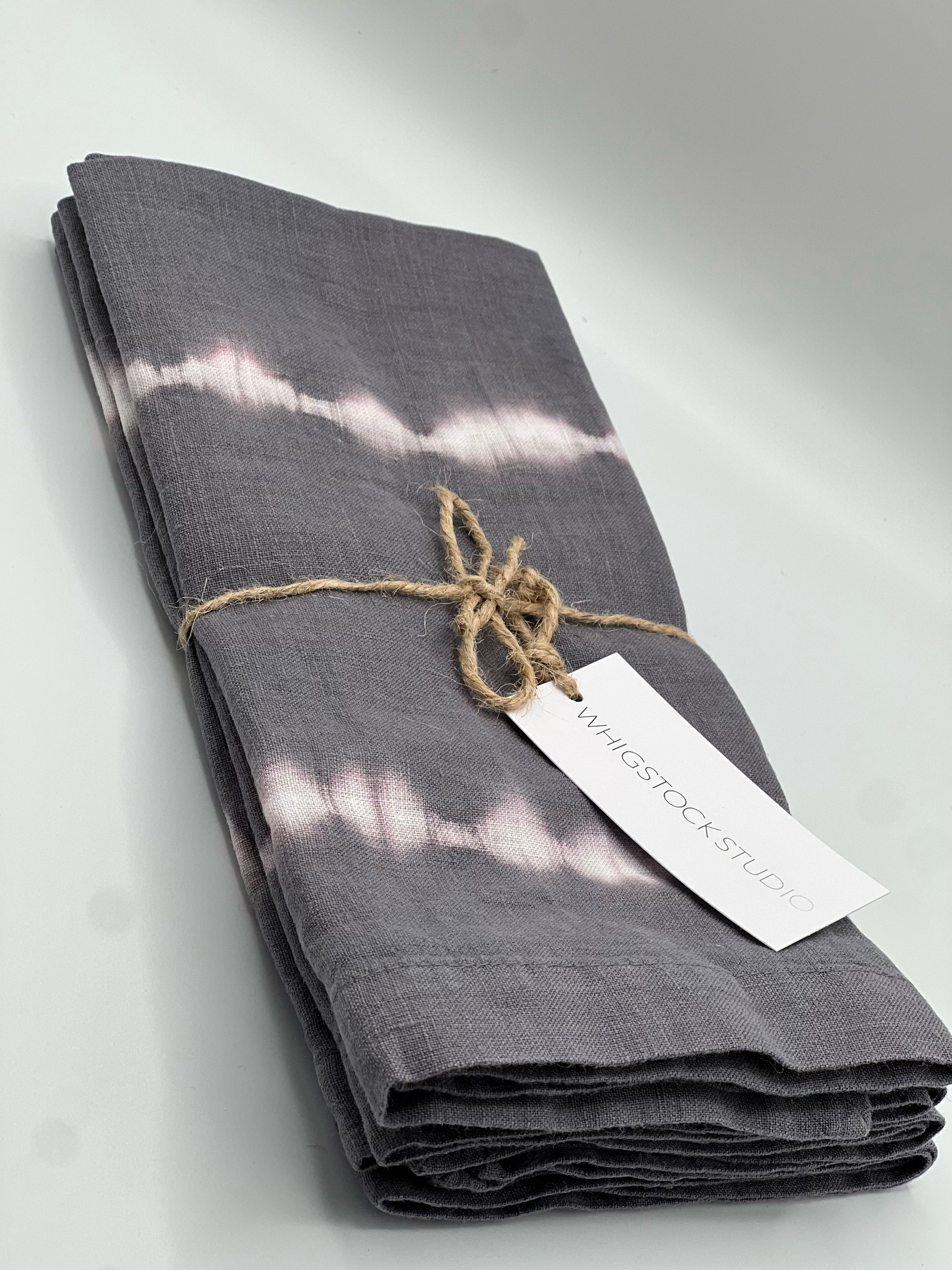 Midnight Linen Napkin 4.jpeg