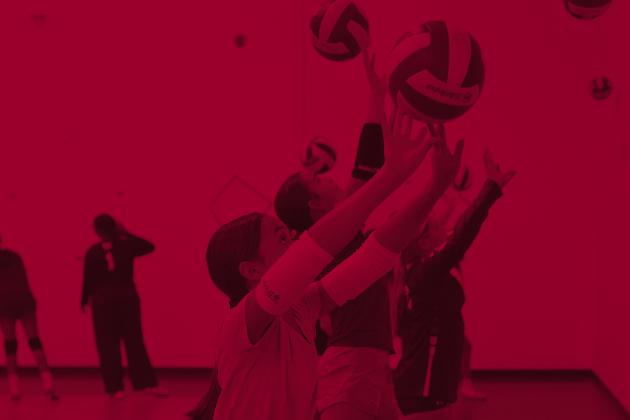 Fun Volleyball for beginner boys in girls at tk volleyball in georgia