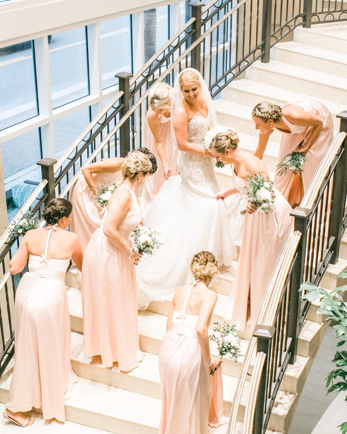 How to choose a wedding party you&rsquo;ll love. 

&bull;Prioritize creating a positive group dynamic 
&bull;Don&rsquo;t ask someone just because they asked you 
&bull;Set honest expectations
&bull;Be mindful of your bridesmaids financial situation 
