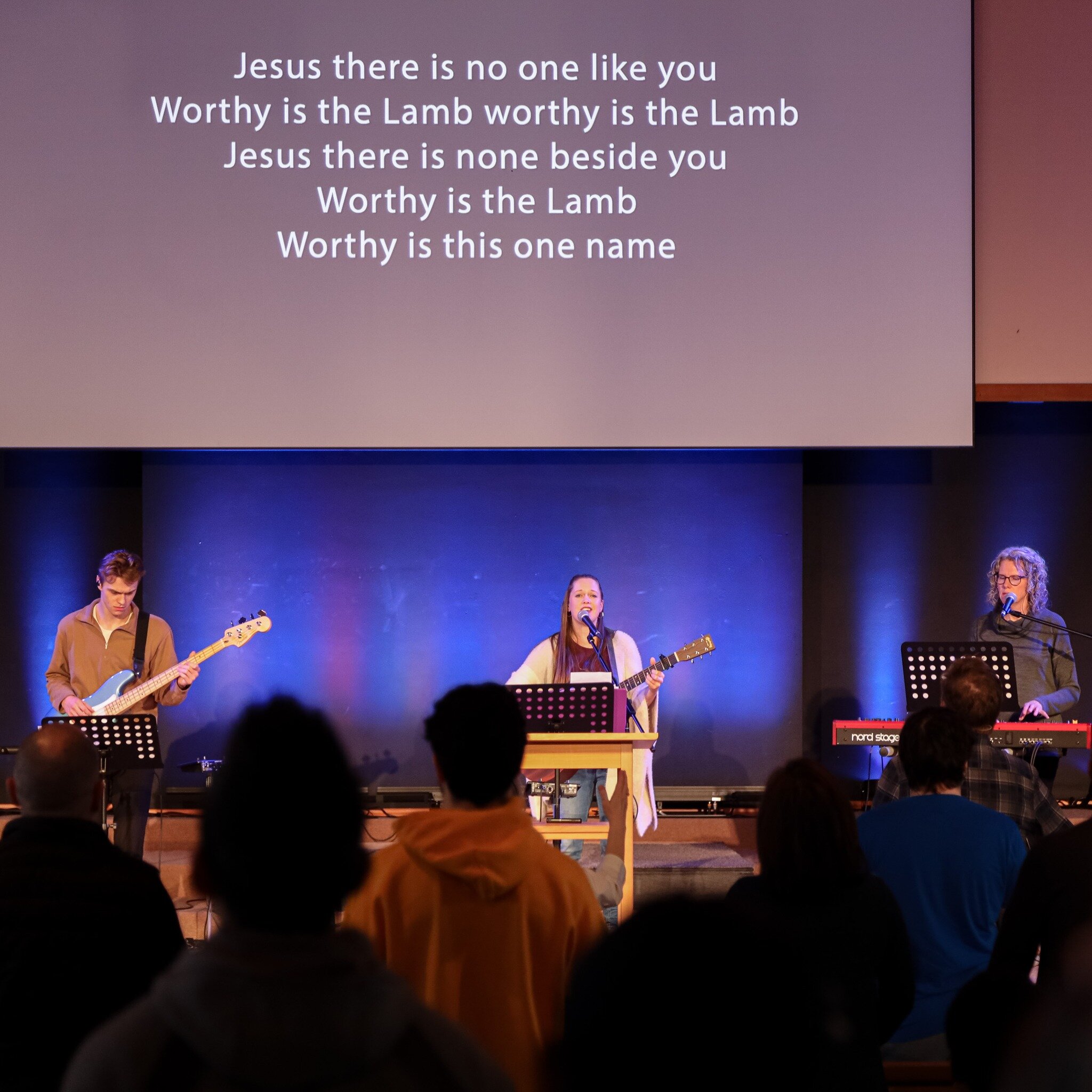 We welcome you to come worship with us this Sunday. Join us at 9 or 11am. We hope to see you soon!

+ Sunday, February 25th @ 9 + 11AM
+ Midtown Church (6060 Culloden St, Vancouver)

Kids ministry available during the 9AM gathering.

#midtown #midtow