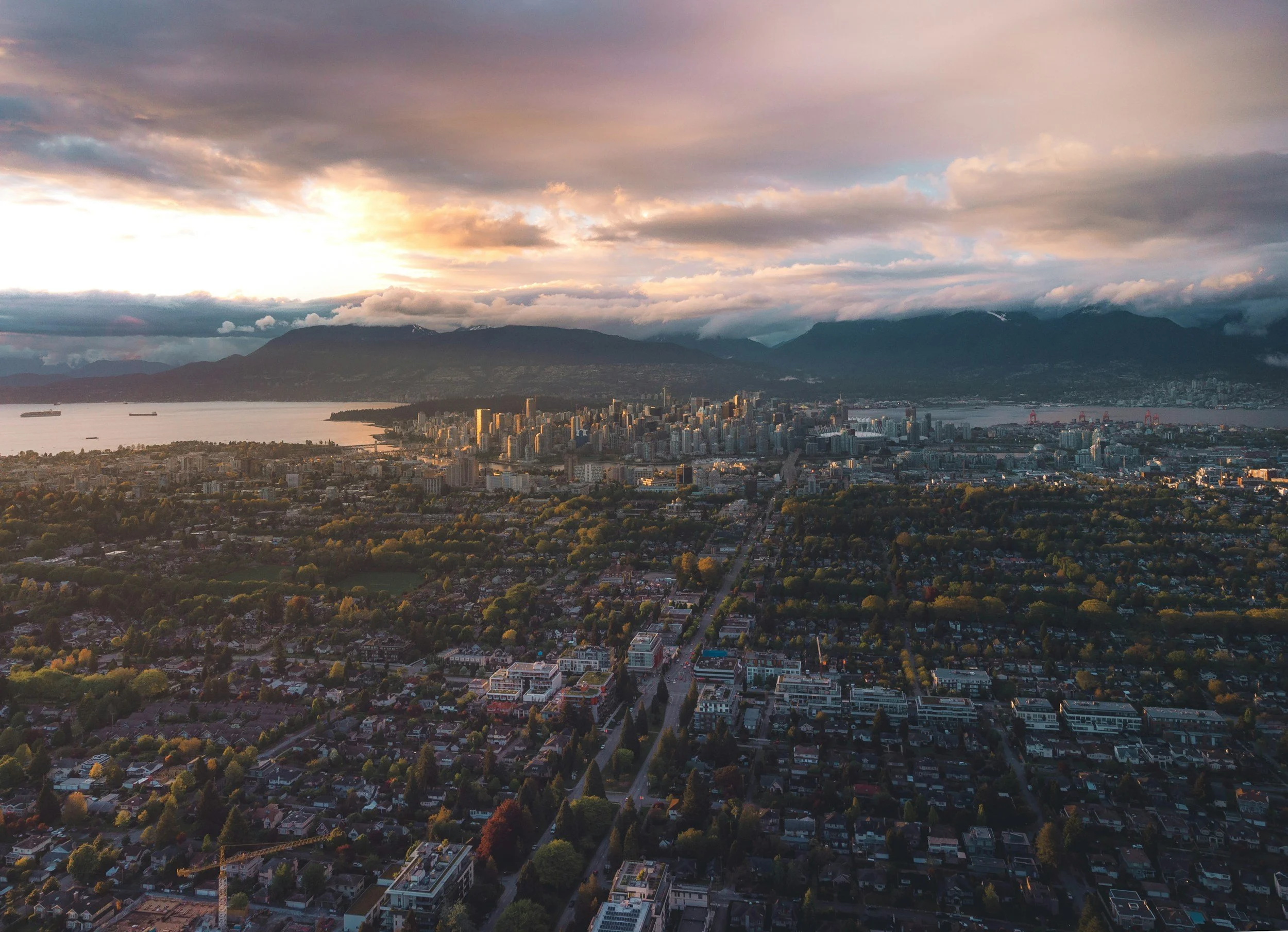 unsplash-image-GVr33-rHTDU.jpg