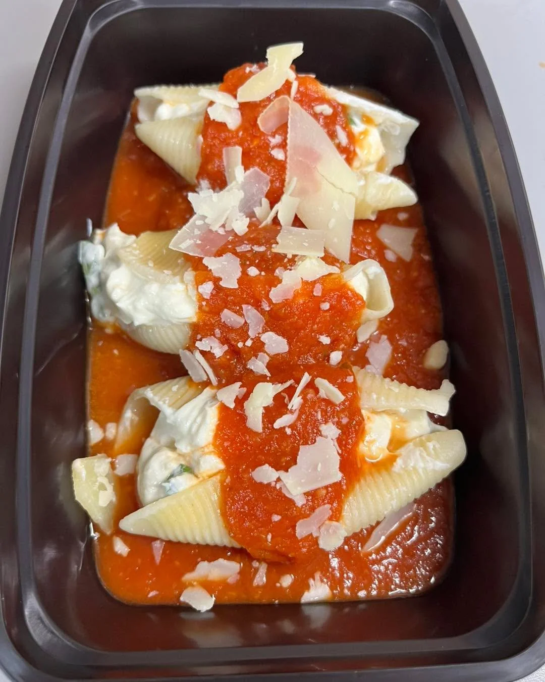 What a perfect day to get out and come to market!
3-5:30pm at Buker Community Center

Don&rsquo;t forget those Bumper Crop Vouchers and shopping bags!

@andrewsfarm :  We&rsquo;ll have lots of greens coming this week including lettuce mix, plus more 