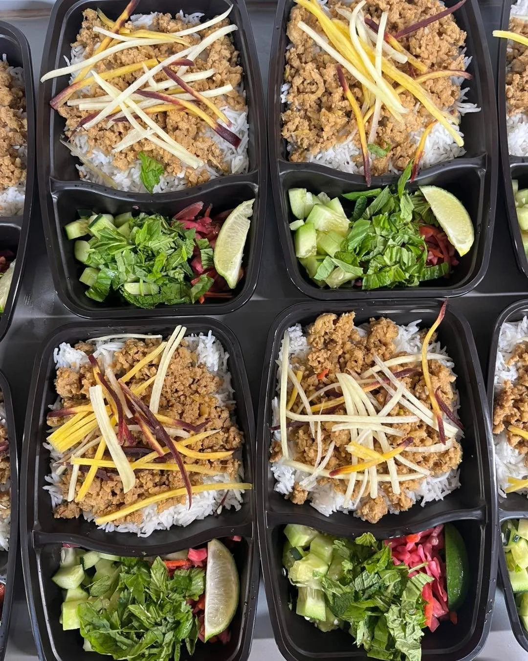 What a great day to come by the Market!
3-5:30pm at Buker Community Center, only 2 more markets left before we move outside!

@andrewsfarm : will have lots of greens from new spring plantings: including arugula, beet greens, rainbow chard, baby kale,