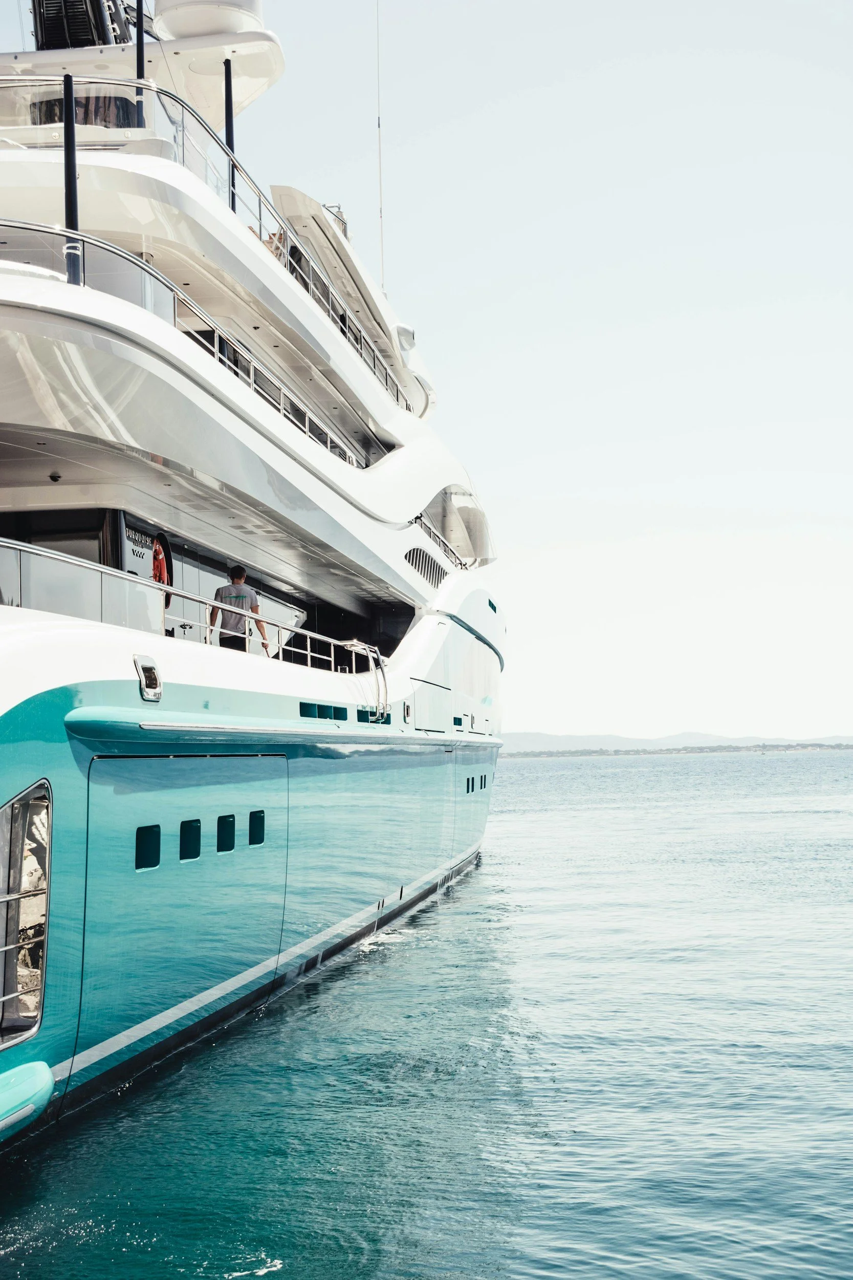 What Makes a Good Yacht Manager?