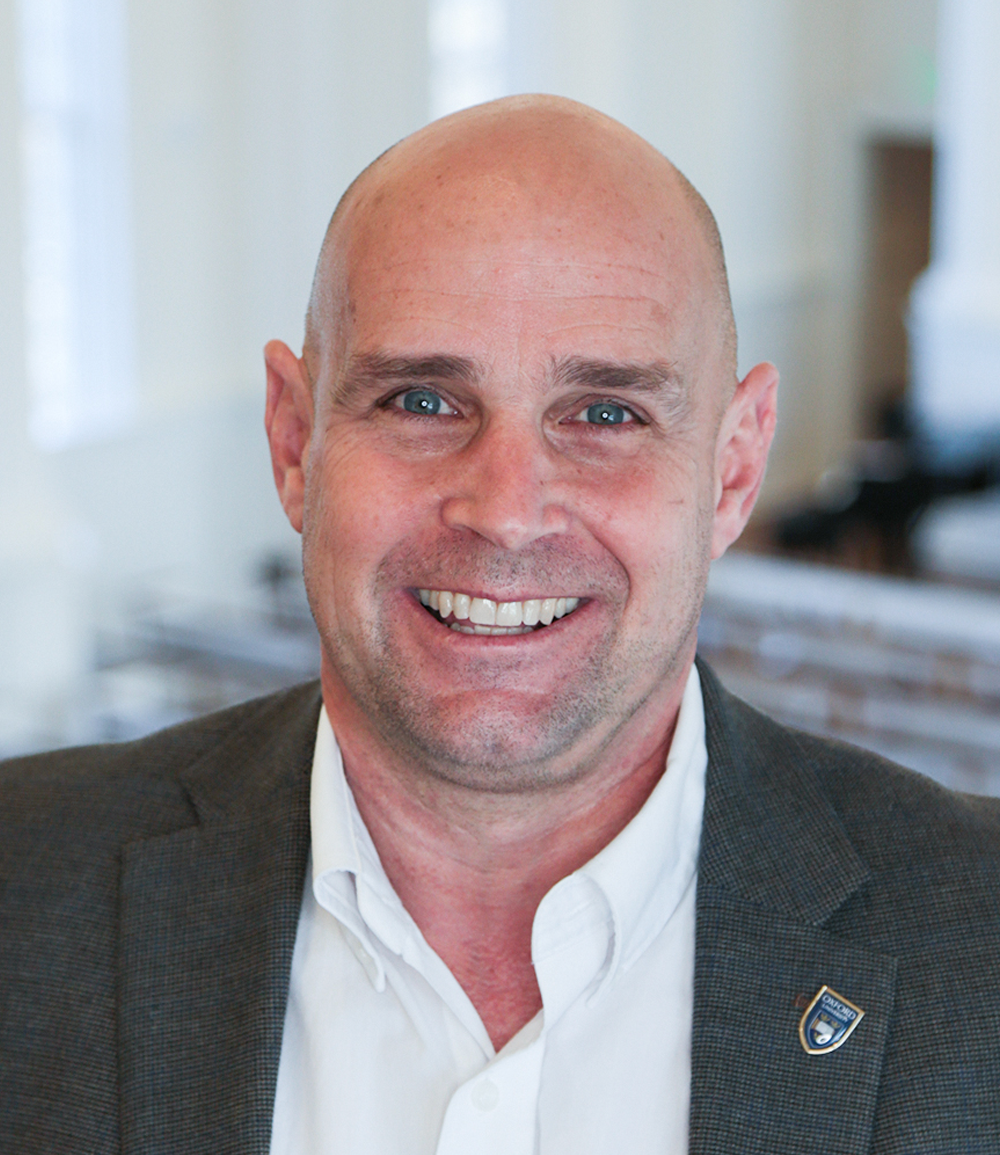 Staff_Photos_Dan-Kriess.png