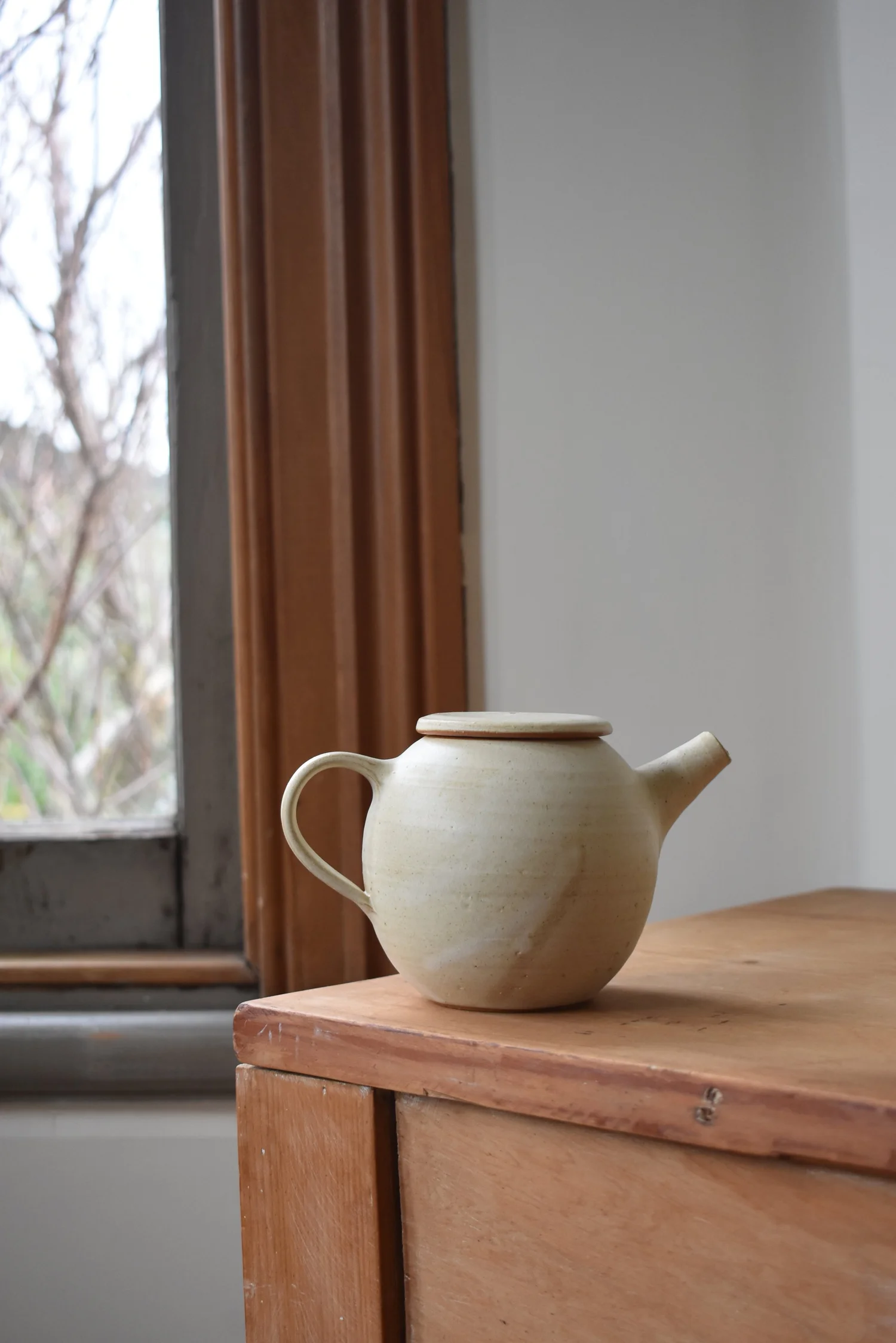 Medium Teapot — Zoë Isaacs