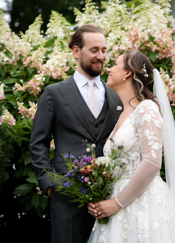 Lauren Wedding 11.png
