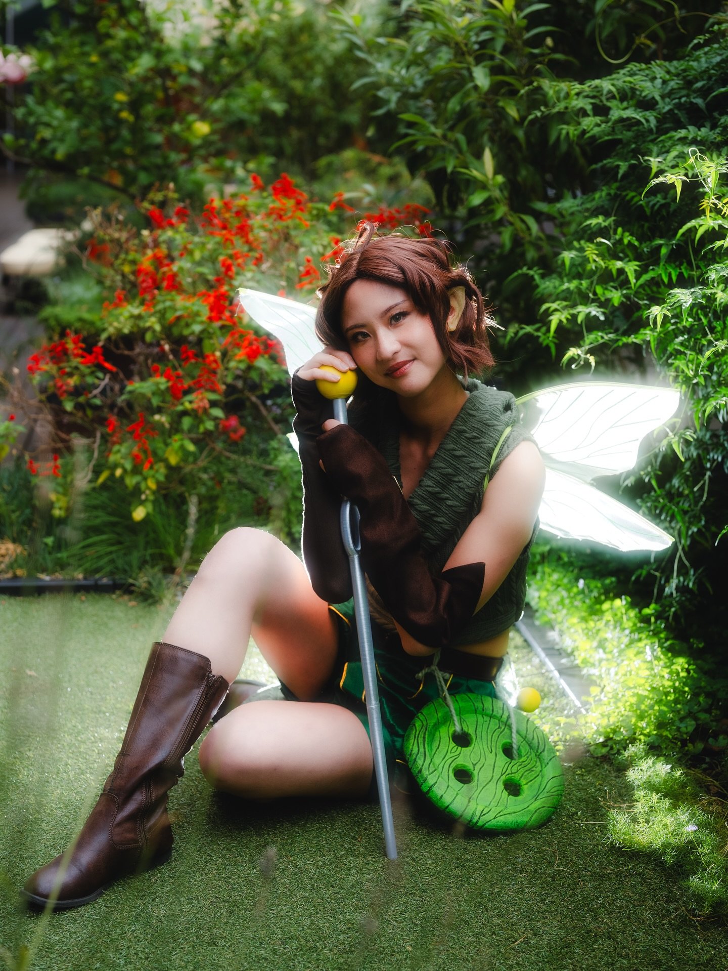 I made Thimble from Critical Role! And I fear I will never get over how cute it was to be a little fairy for the day. Like the needle sword and big button ARE YOU KIDDING MEEEEE laura bailey you have done it again. &thinsp;
&thinsp;
I literally gaspe