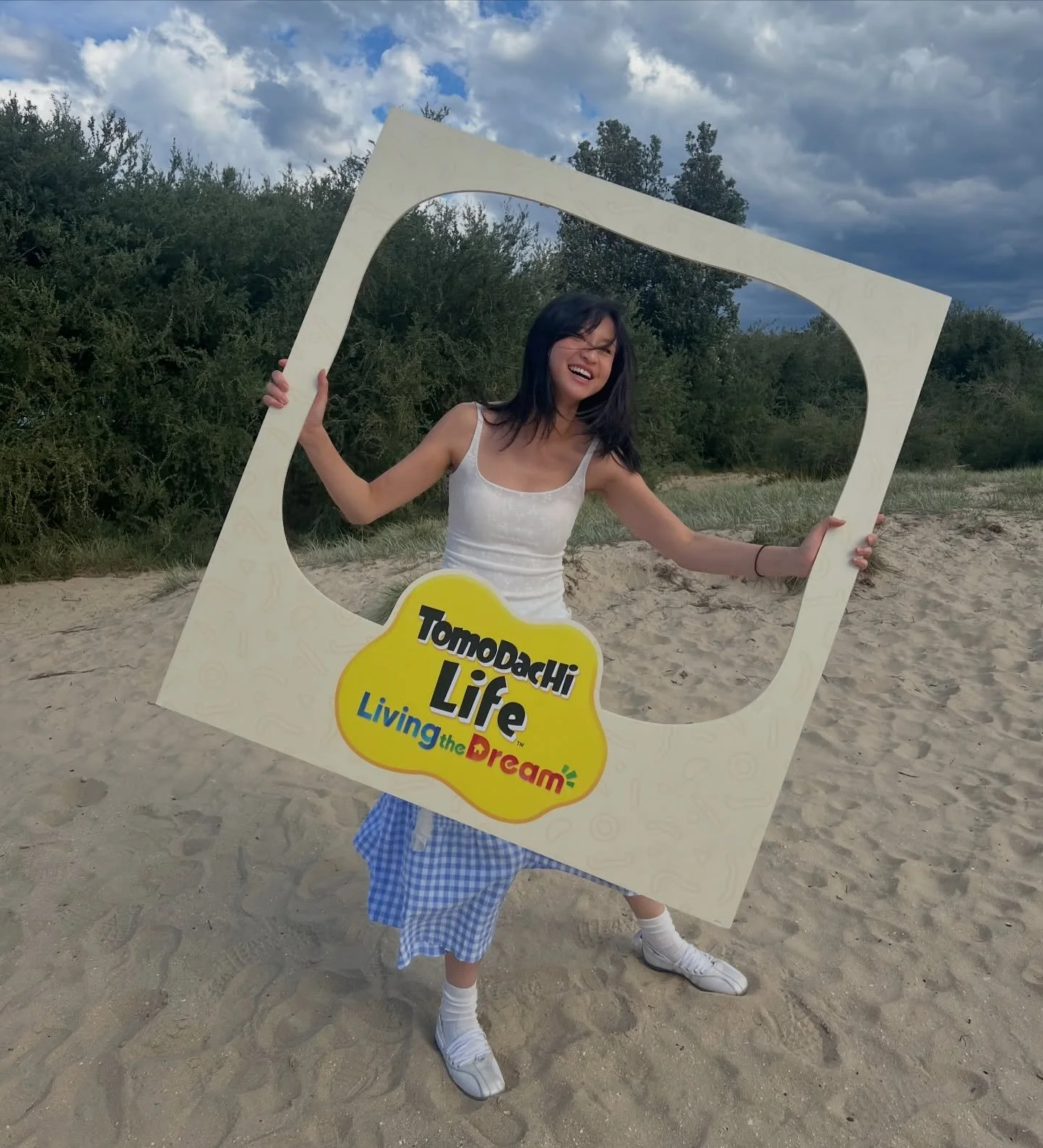 It was a dream to be invited to @nintendoaunz launch party for Tomodachi Life: Living the Dream! I died laughing when I found out that all of us were made into Miis for the day...

I AM HAVING SO MUCH FUN WITH THE GAME!!!!!!!!!!! I've seen so many me