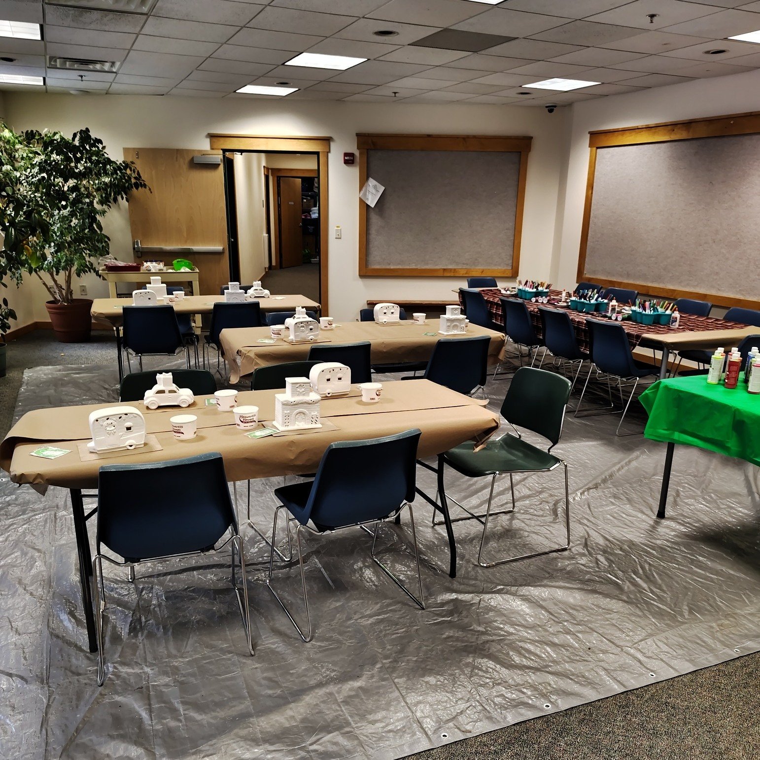 Holiday Kids' Art today at Tannery Pond Center. Painting and crafts, snacks, and music - deck the halls with crafts from kiddos! 🎄