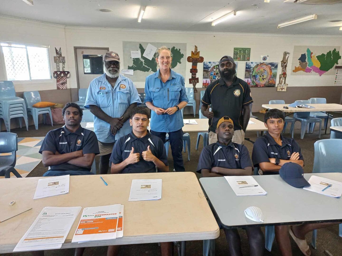 This week the SYM and SYW have been busy completing their VET, Junior Rangers assessments.  Congratulations on completing the first theory and practical assessments. Two more to go! 👍🏿

Great to see young Tiwi men and women making great choices for
