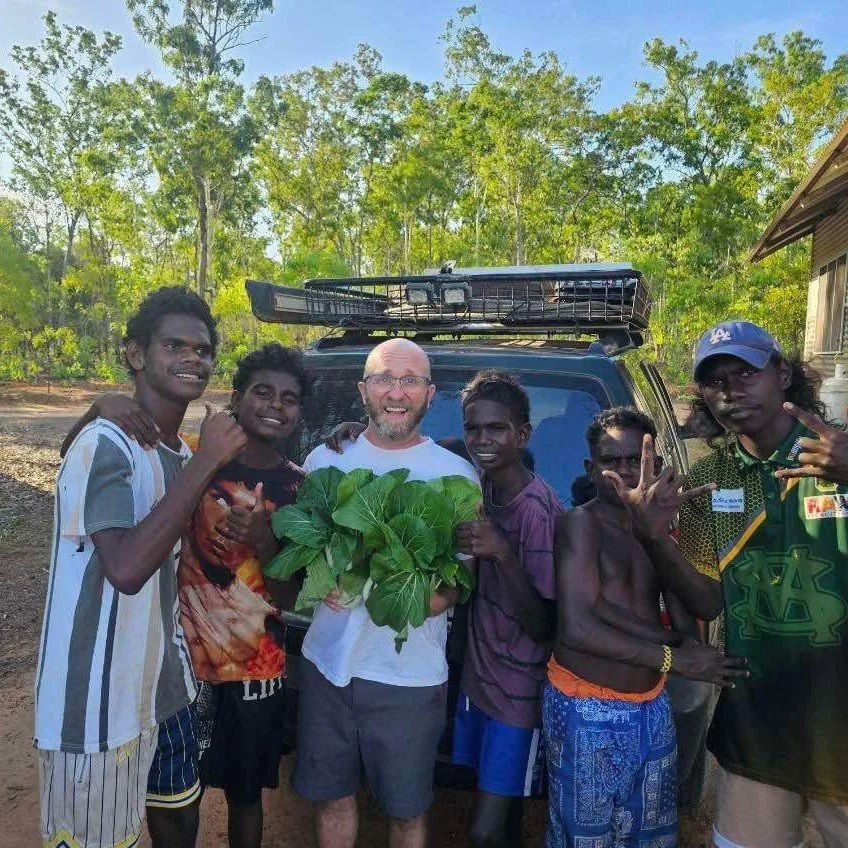 FGH 1 has planted a beautiful batch of Bok Choy in their garden! Yesterday, they harvested it and delivered it fresh to our staff. 🌱🍃 
It's a wonderful way to enjoy homegrown goodness while supporting the Picka community! 🥰